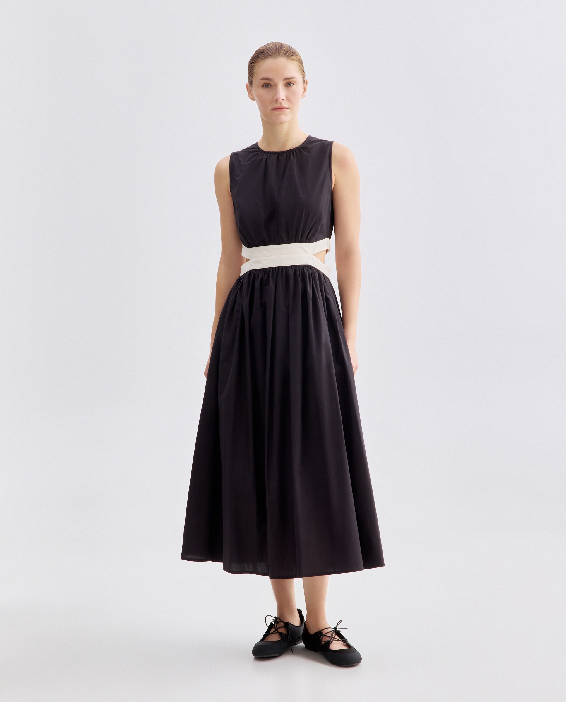 Imagen 0 de Vestido de mujer cut out