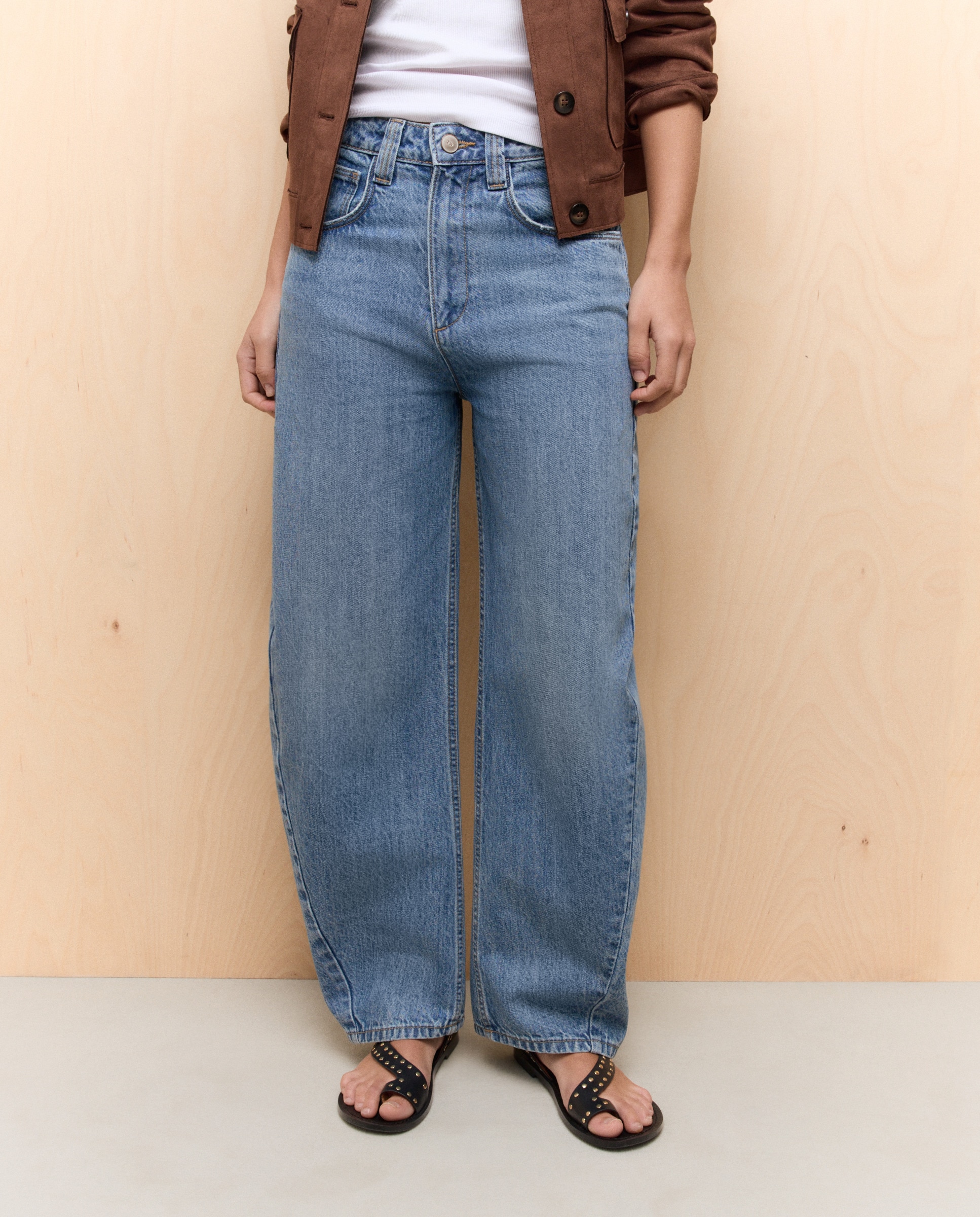 Jeans Barrel com Cintura Média Azul pálido-2