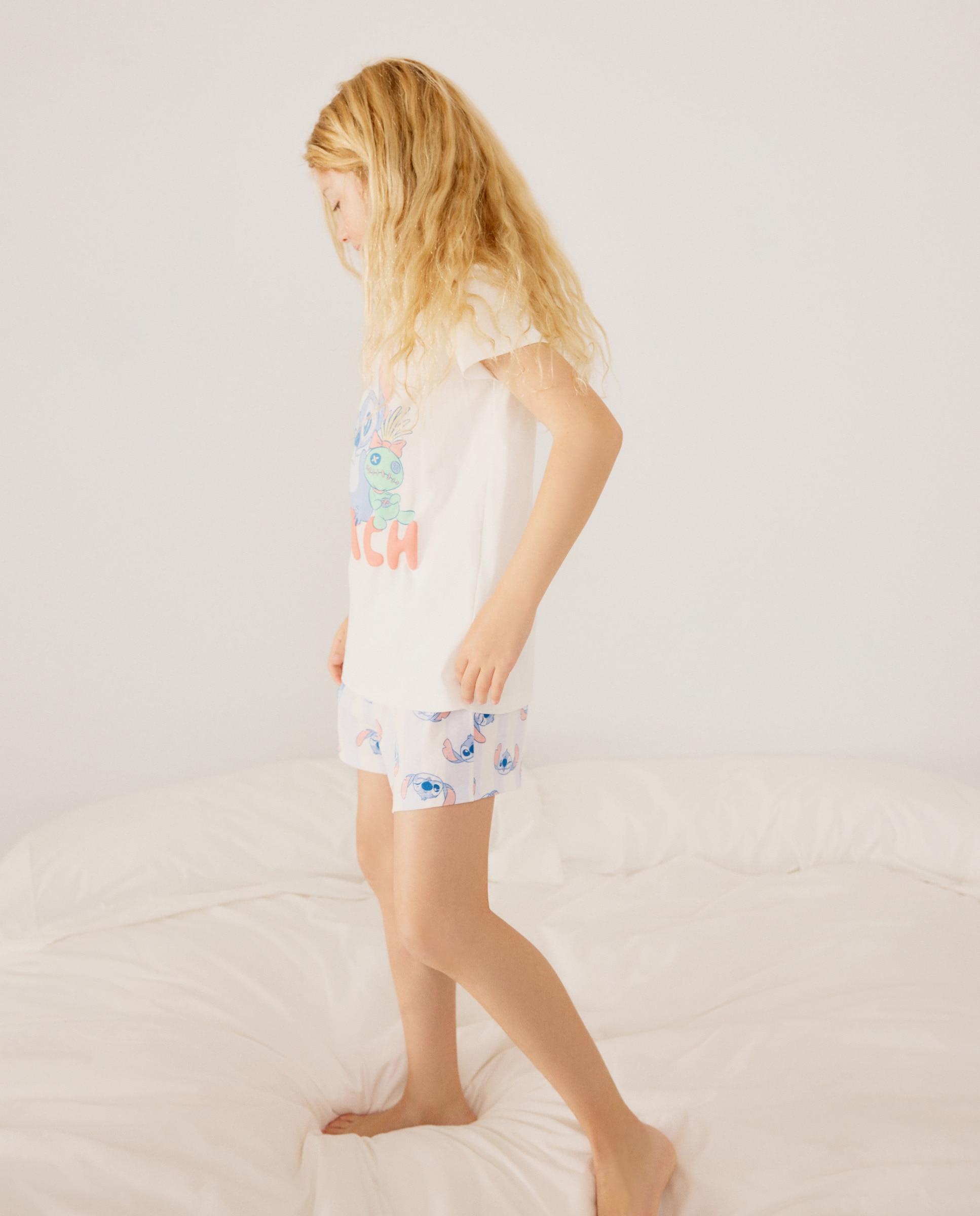 Imagem 0 de Pijama Curto Lilo e Stitch