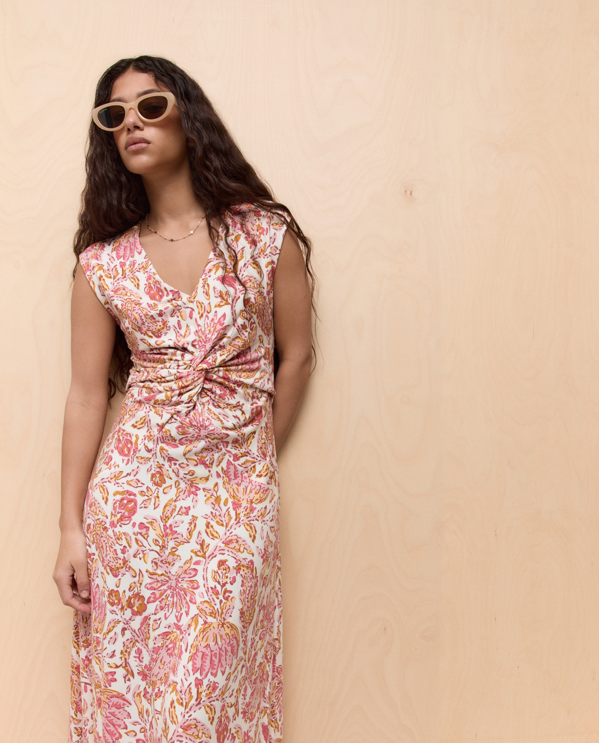 Vestido Midi sem Mangas Branco-2