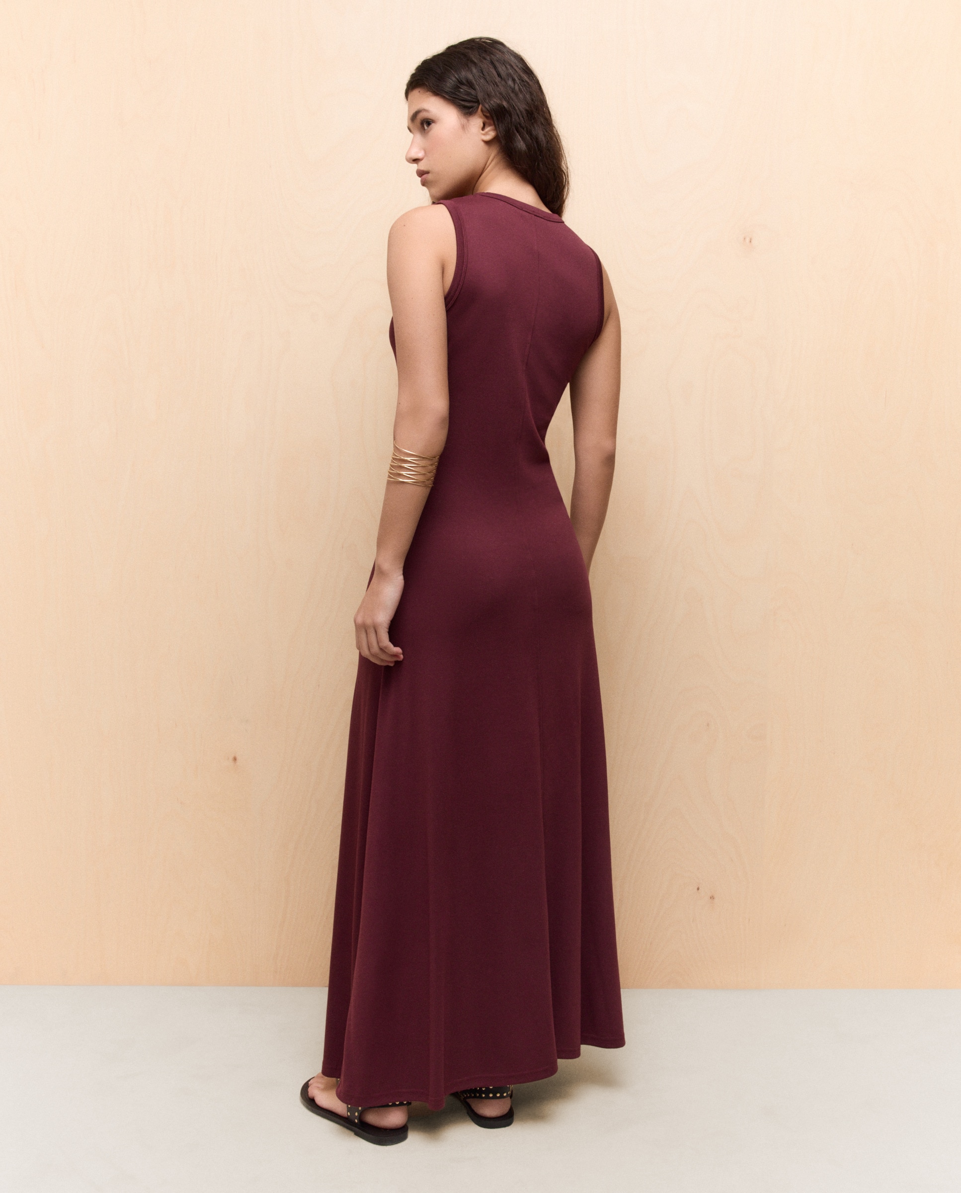 Vestido Midi sem Mangas Bordeaux-3