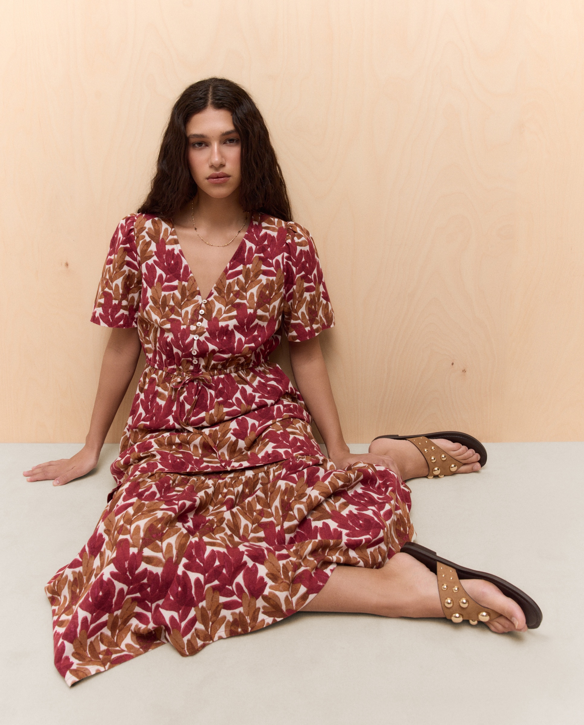 Imagem 0 de Vestido Midi com Cintura Ajustável com Cordão