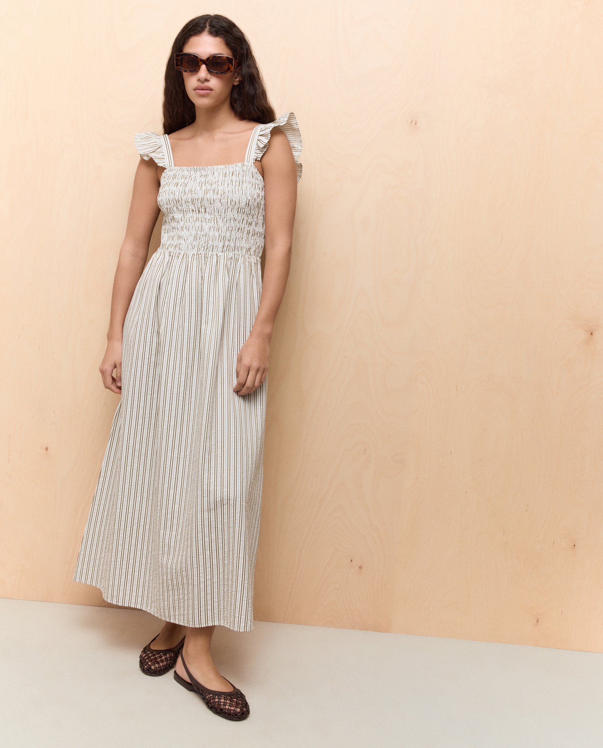 Imagem 0 de Vestido Comprido com Favos de Mel