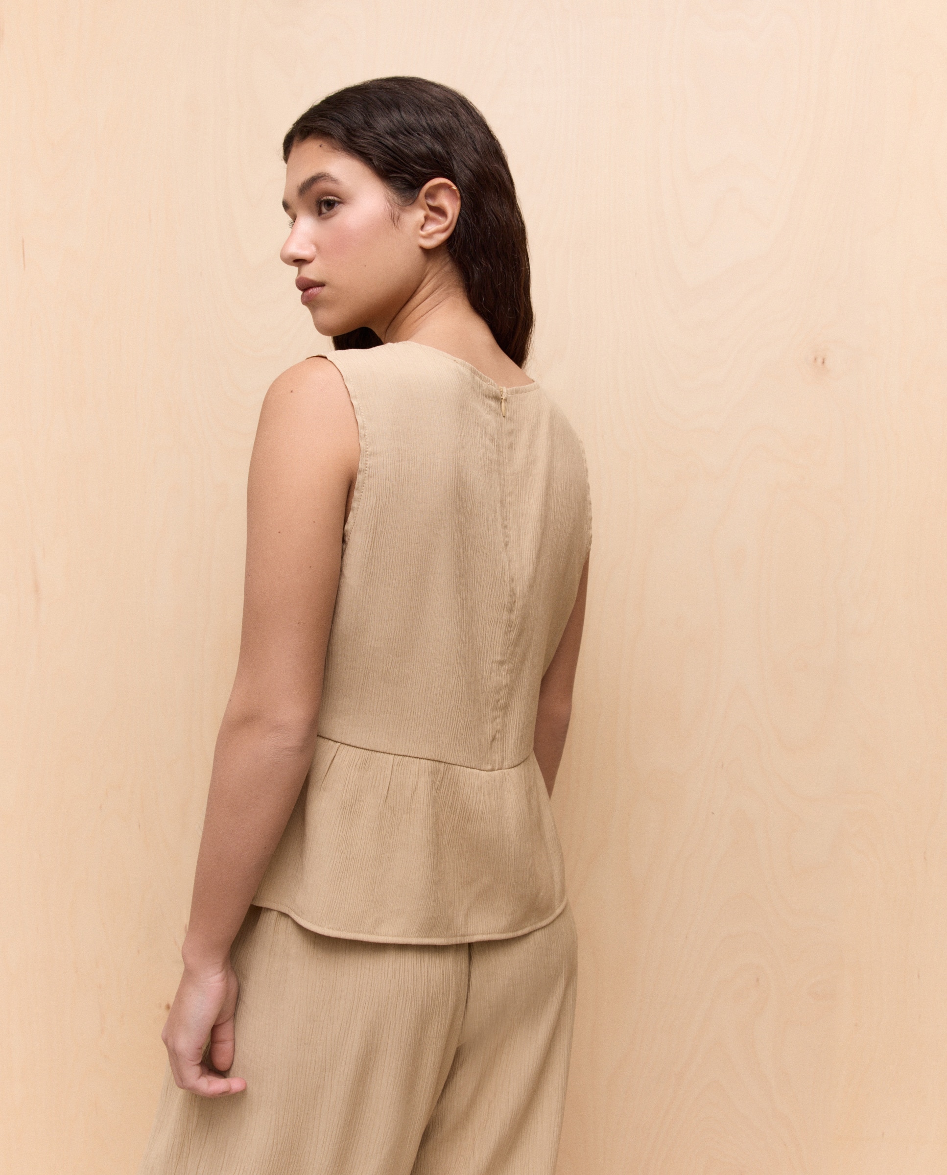 Top Peplum Bege-3