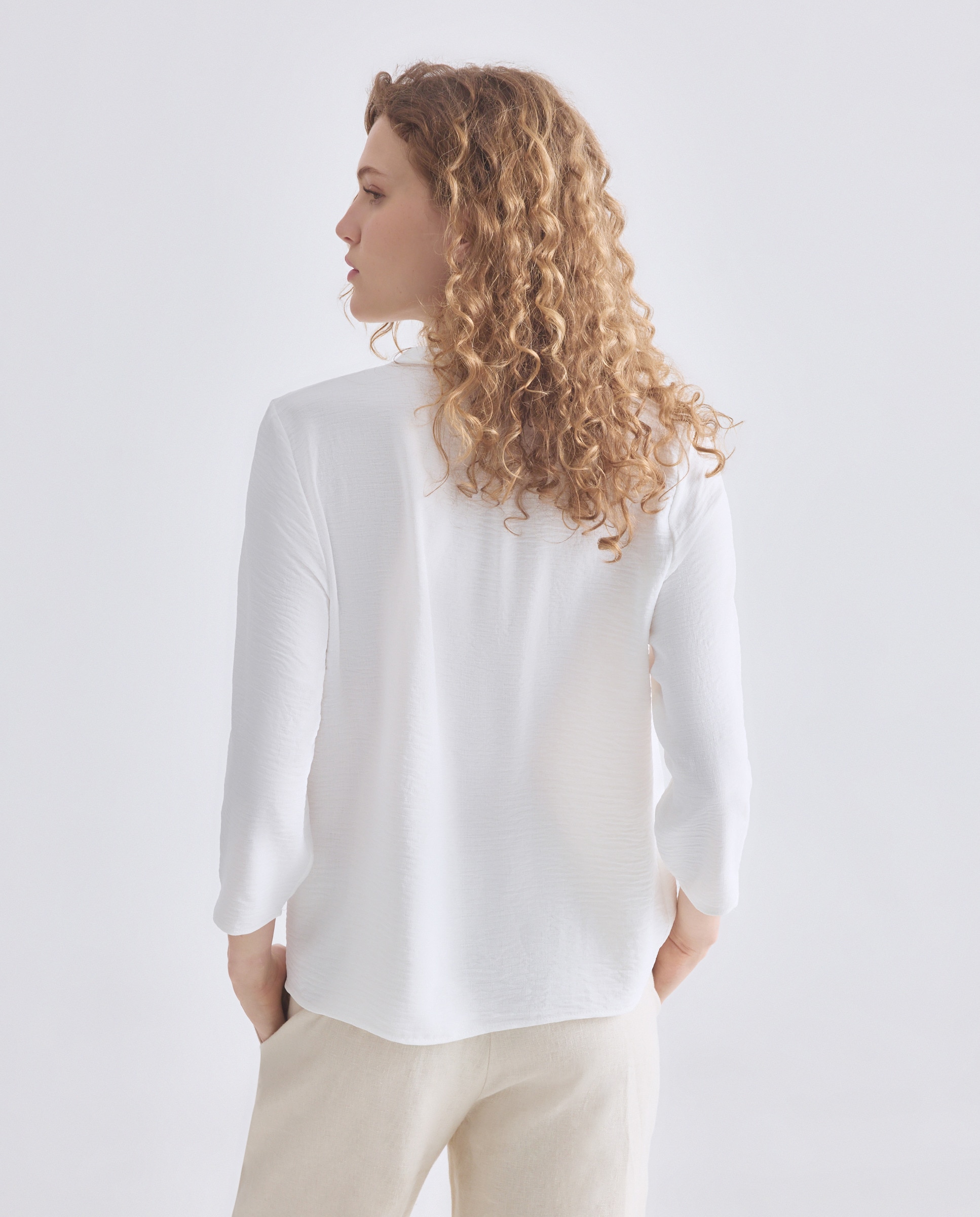 Blusa Lisa com Manga 3/4 Natural-3