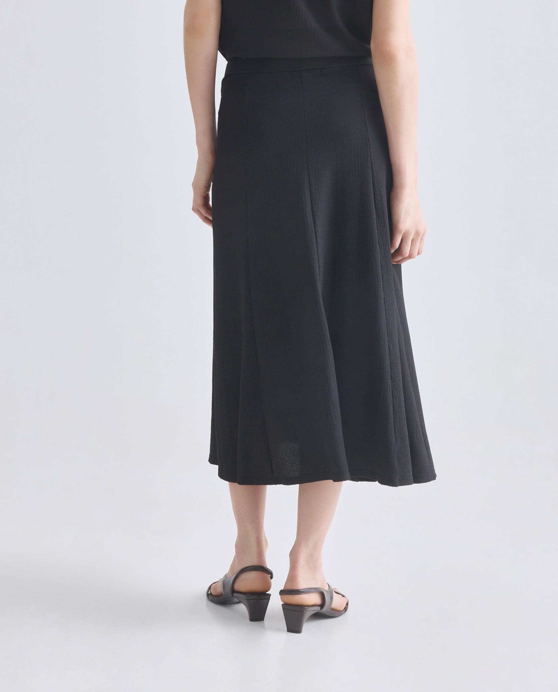 Saia Midi Simétrica Preto-3