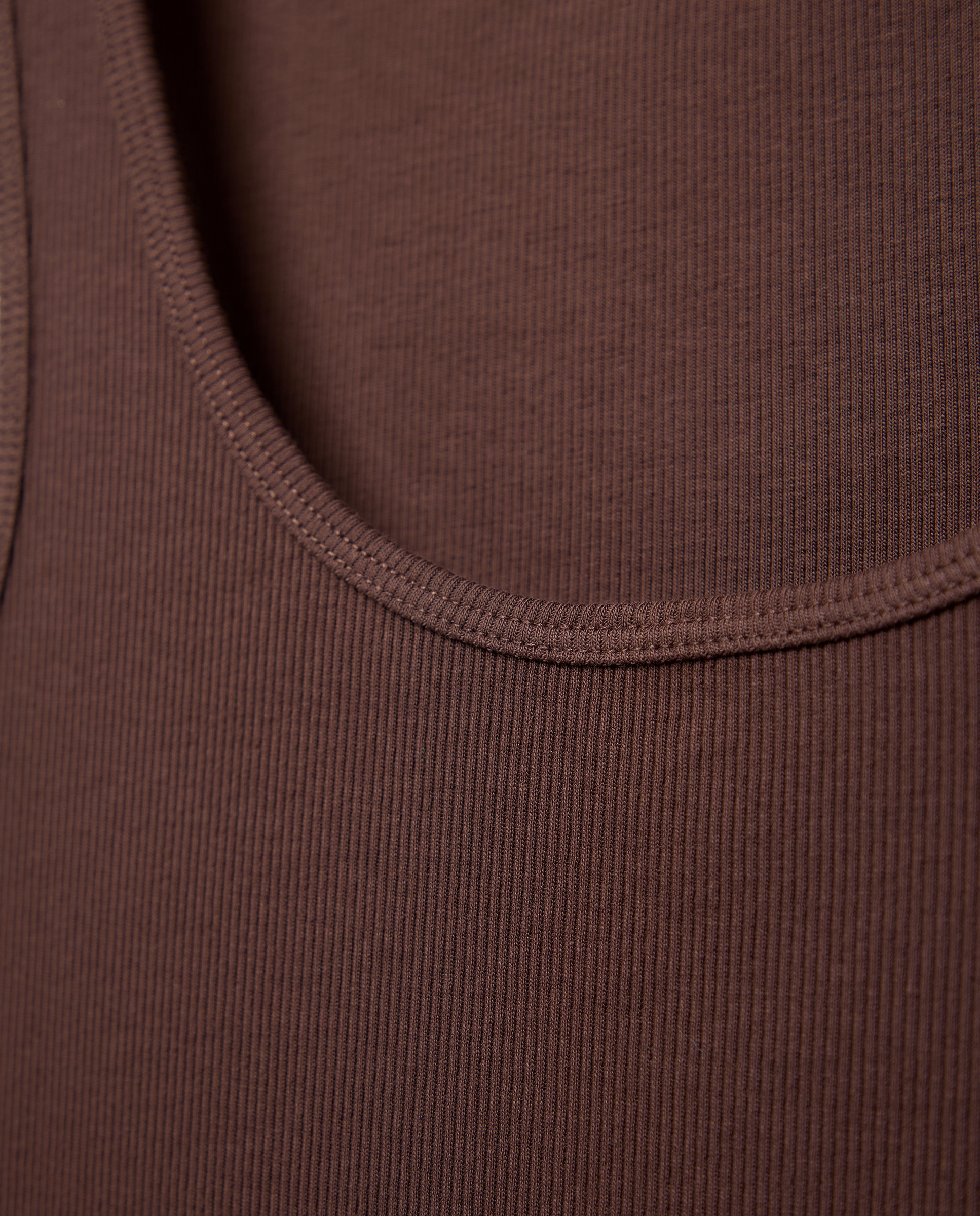 Camiseta básica de tirantes de mujer de canalé Marrón-5