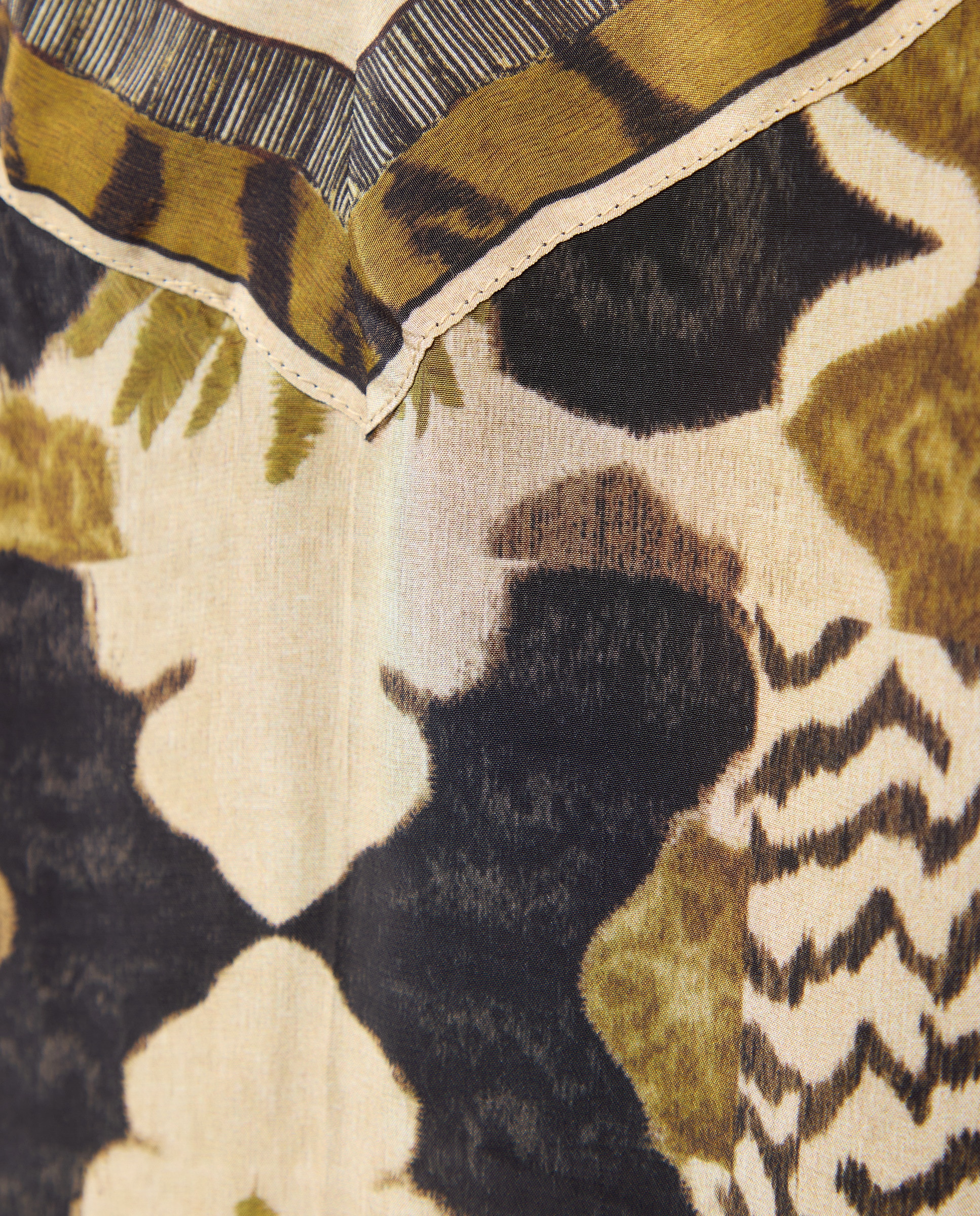 Top de Viscose Estampado Castanho-5