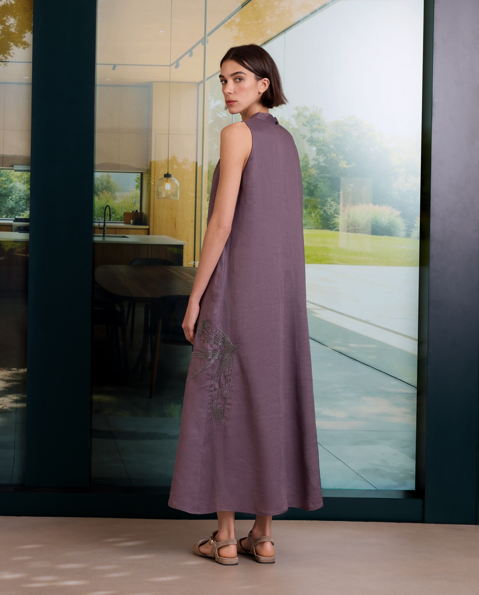 Vestido Halter de Rami Bordado Roxo-4