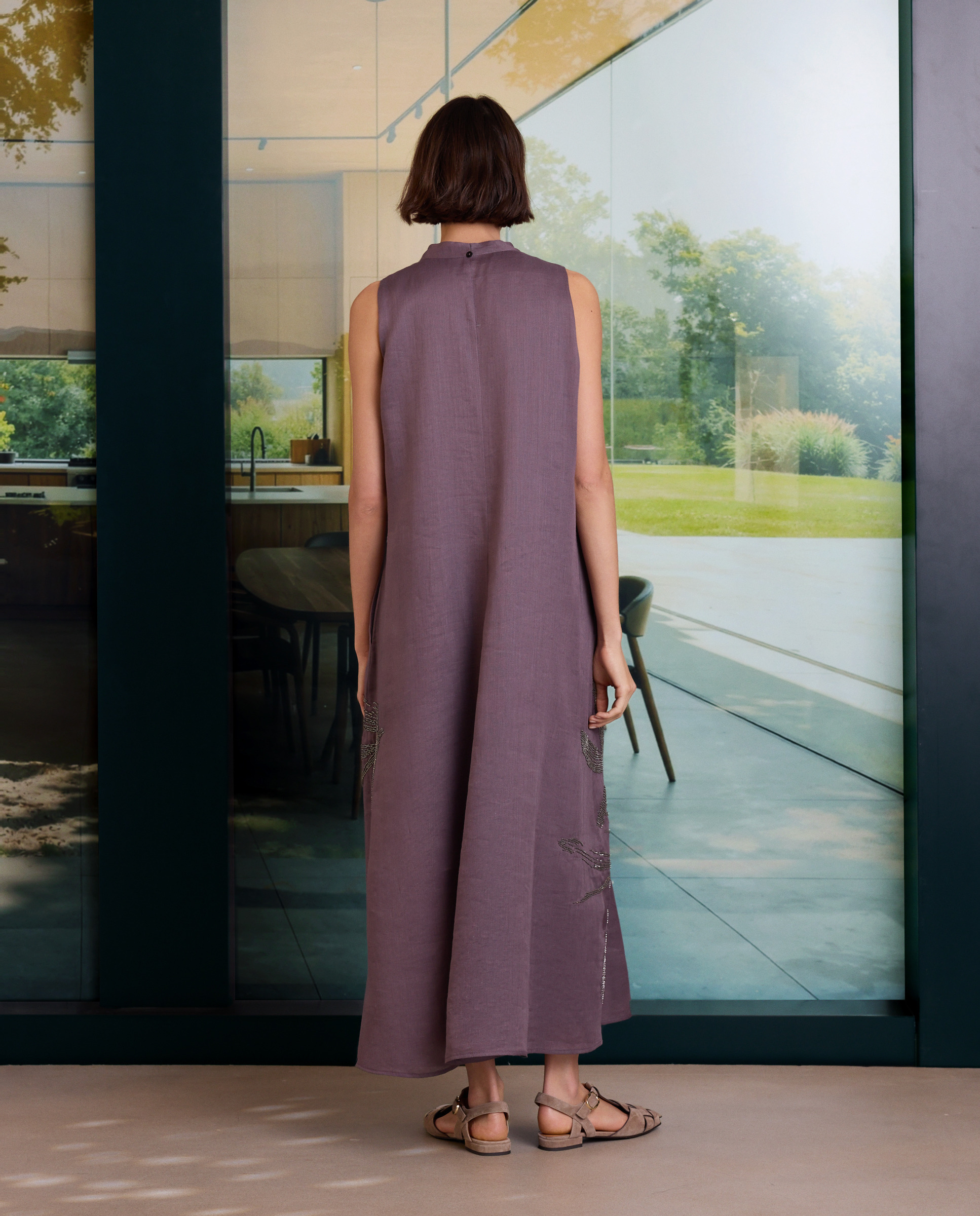 Vestido Halter de Rami Bordado Roxo-5