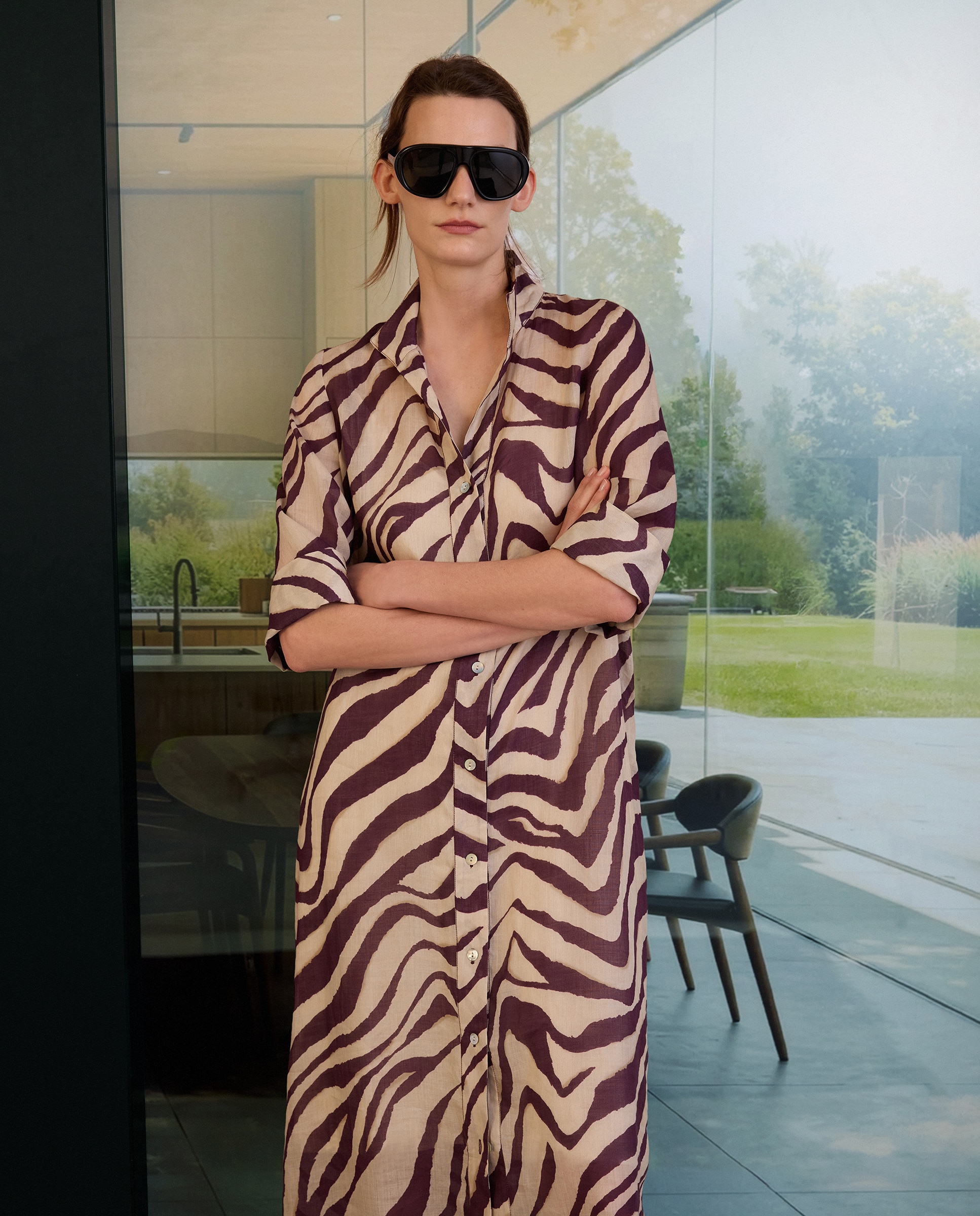 Imagem 0 de Vestido Tipo Túnica com Animal Print de Zebra