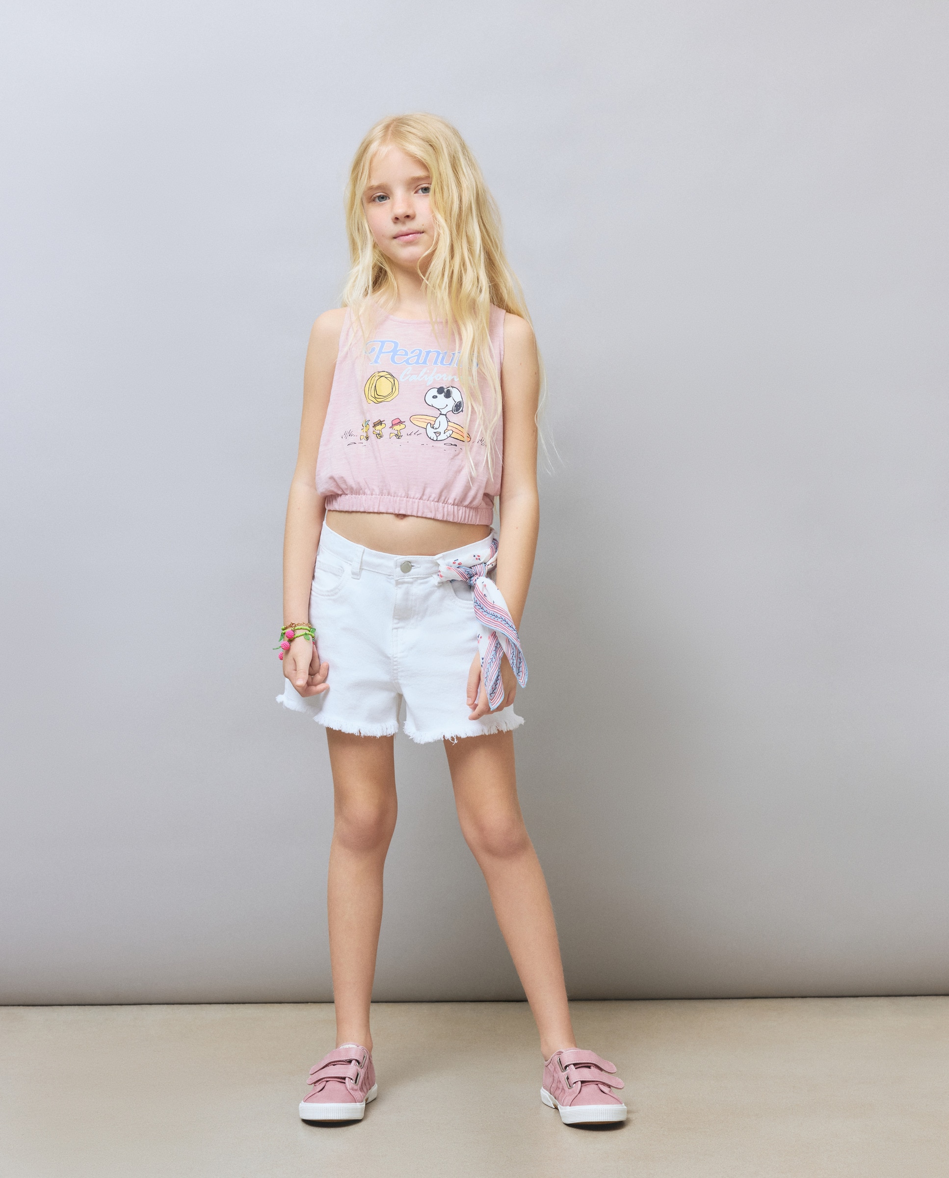 T-shirt com Estampado Snoopy e Manga Curta Rosa-2