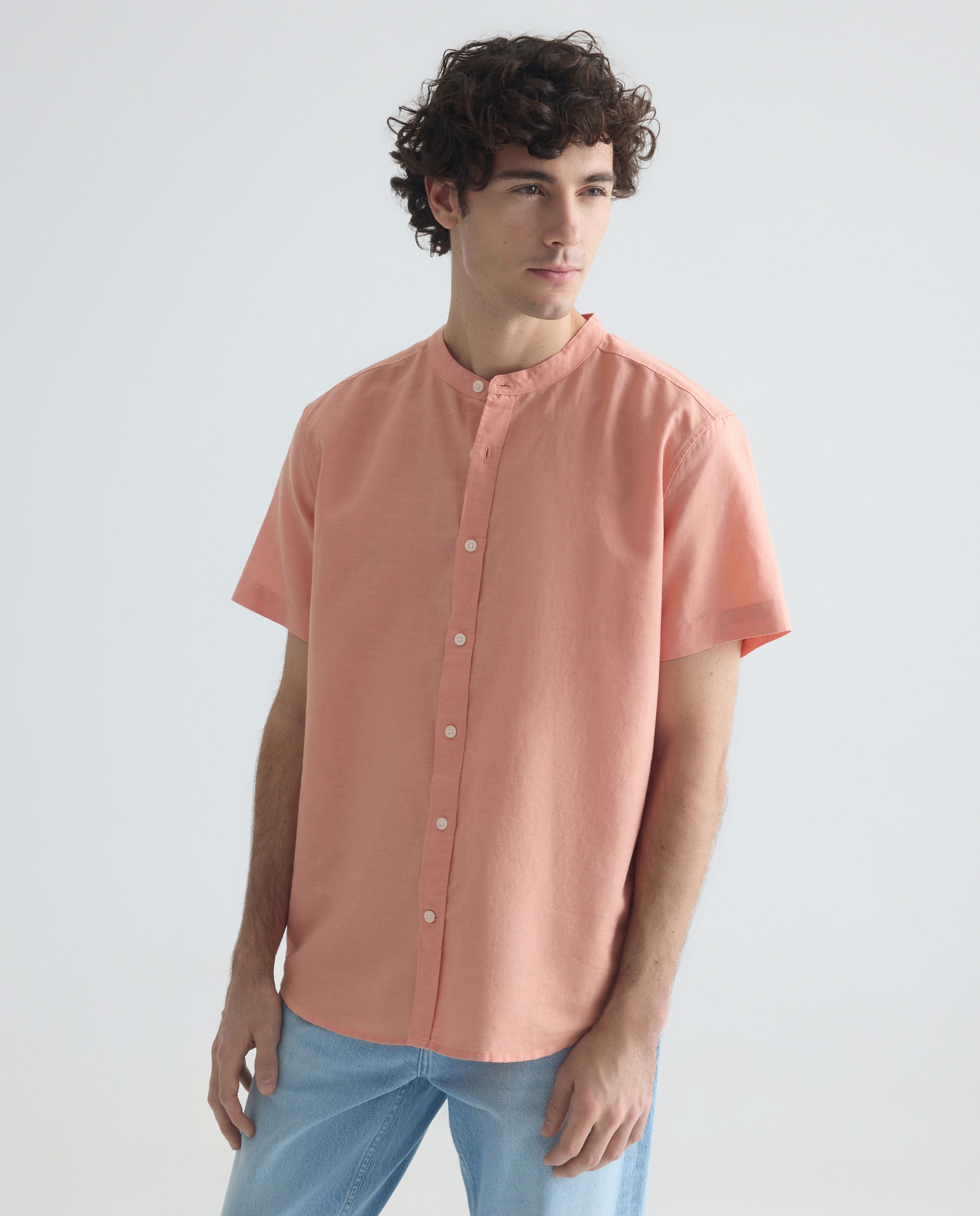 Imagen 0 de Camisa sport manga corta hombre con lino cuello mao