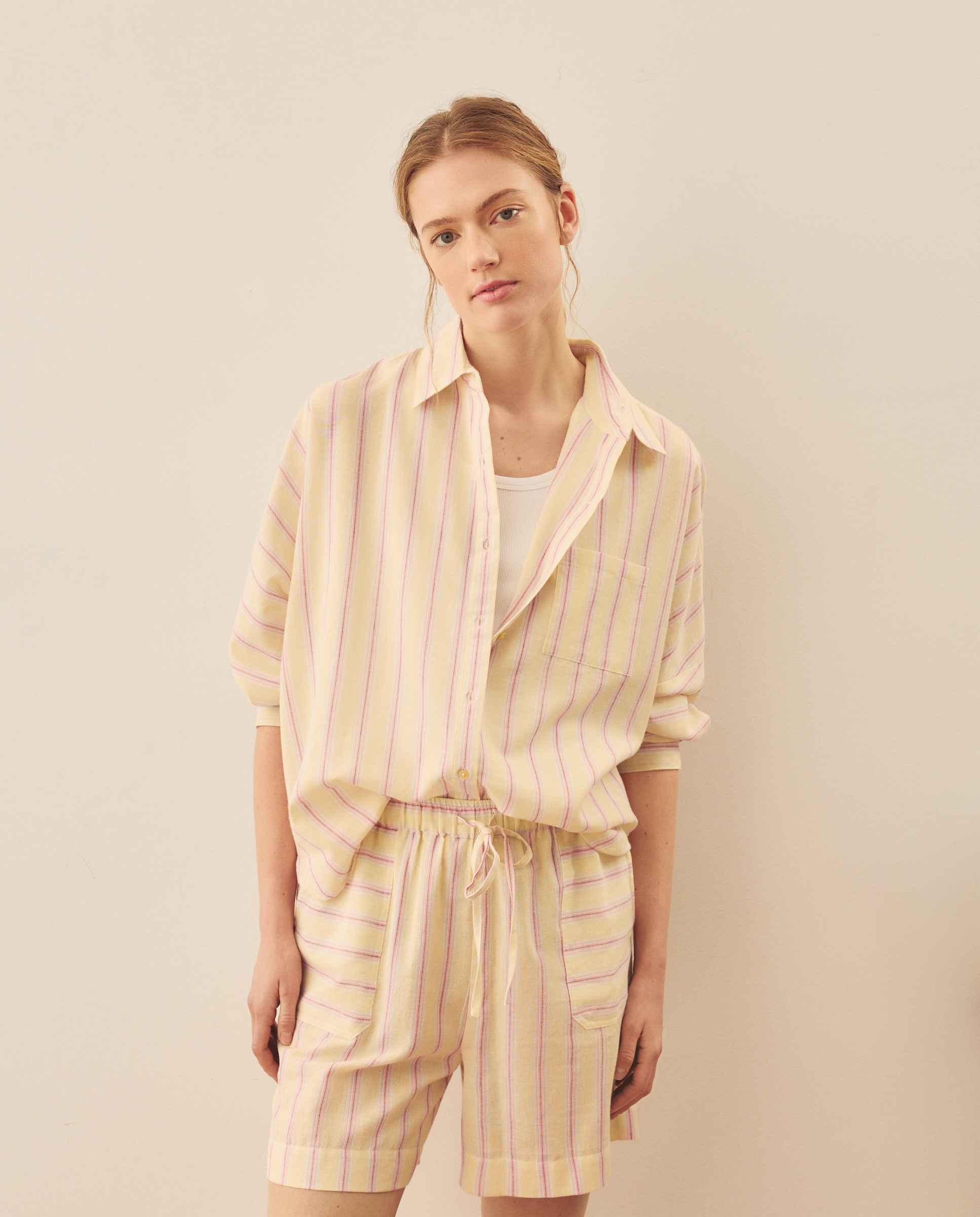 Imagem 0 de Camisa às Riscas Oversize