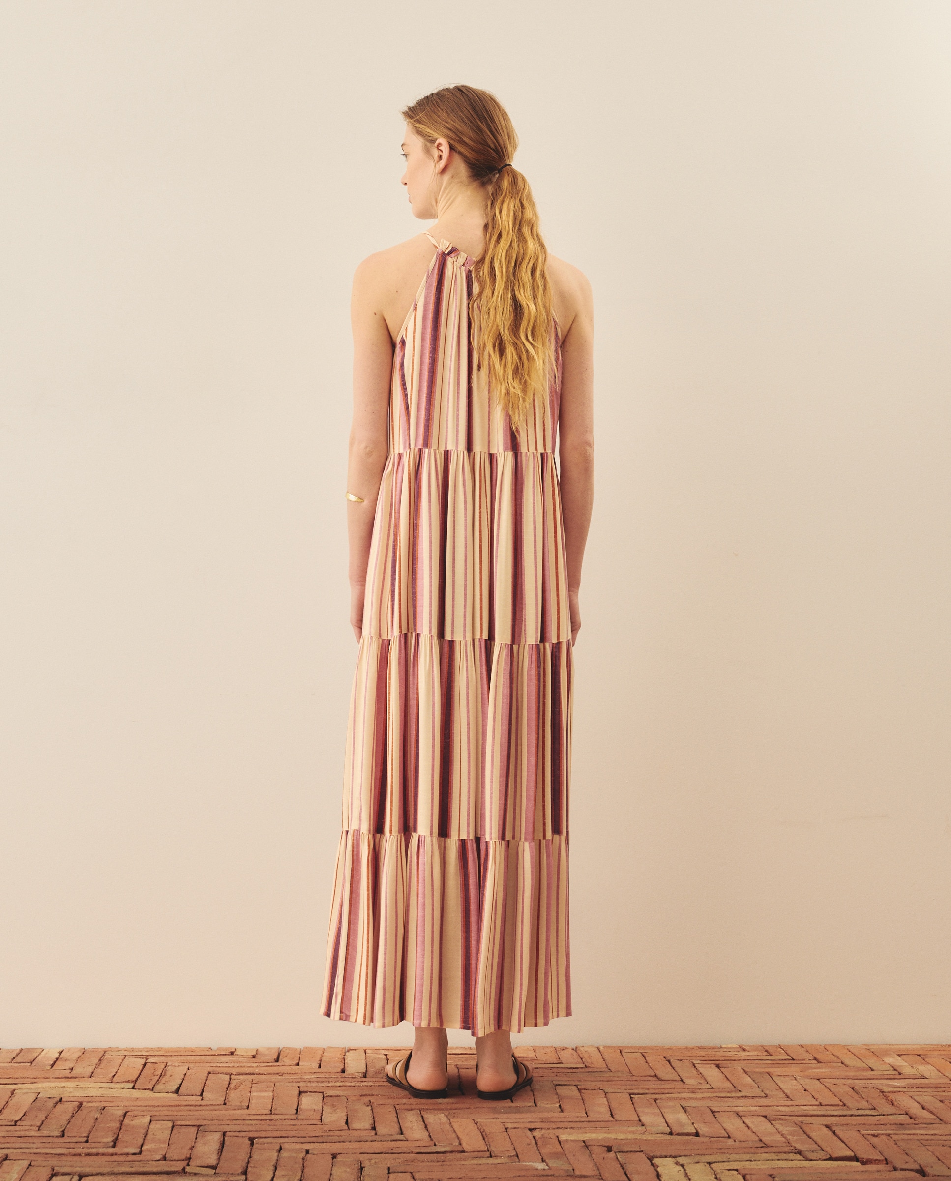 Vestido comprido com gola halter Branco-3