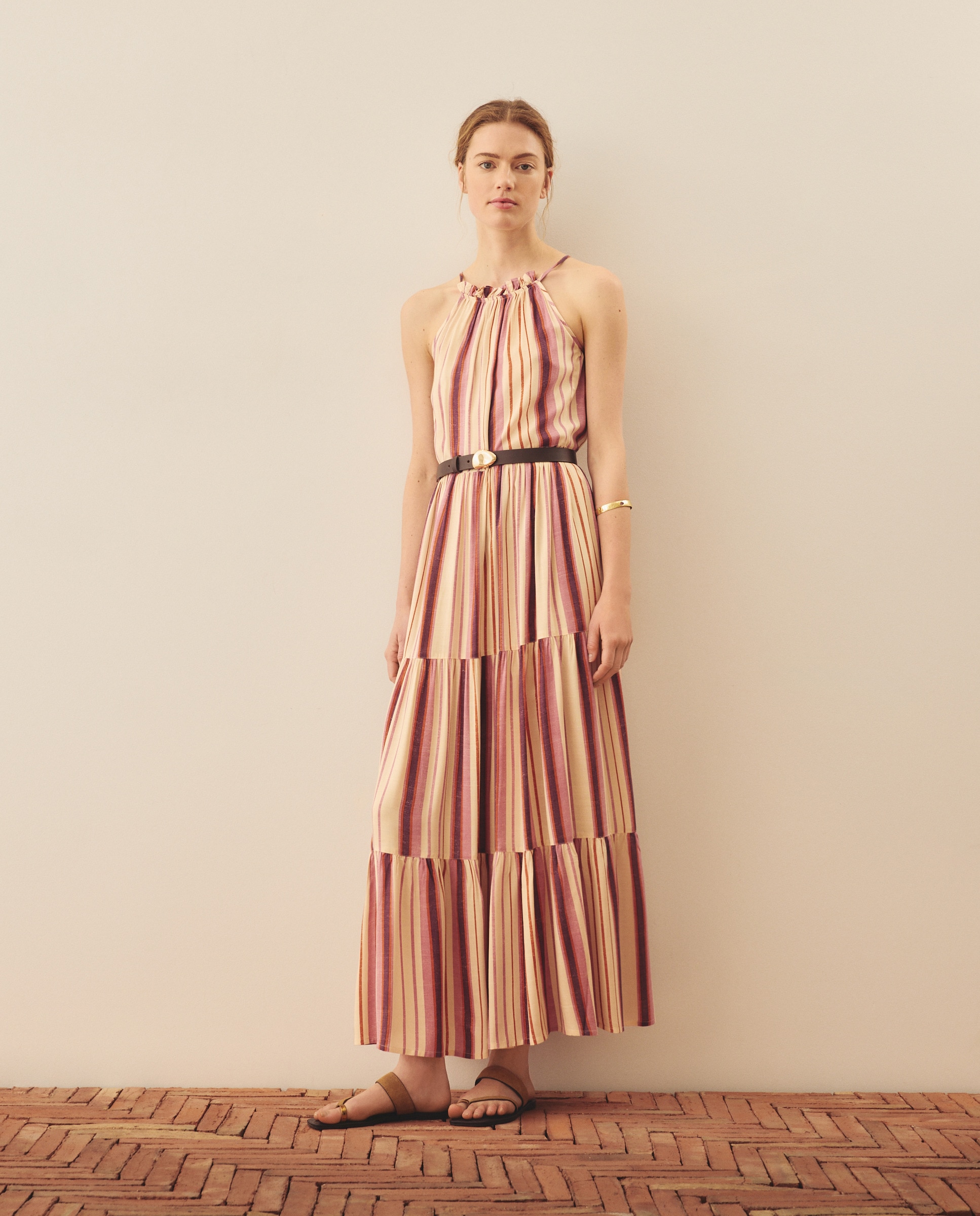 Vestido comprido com gola halter Branco-2