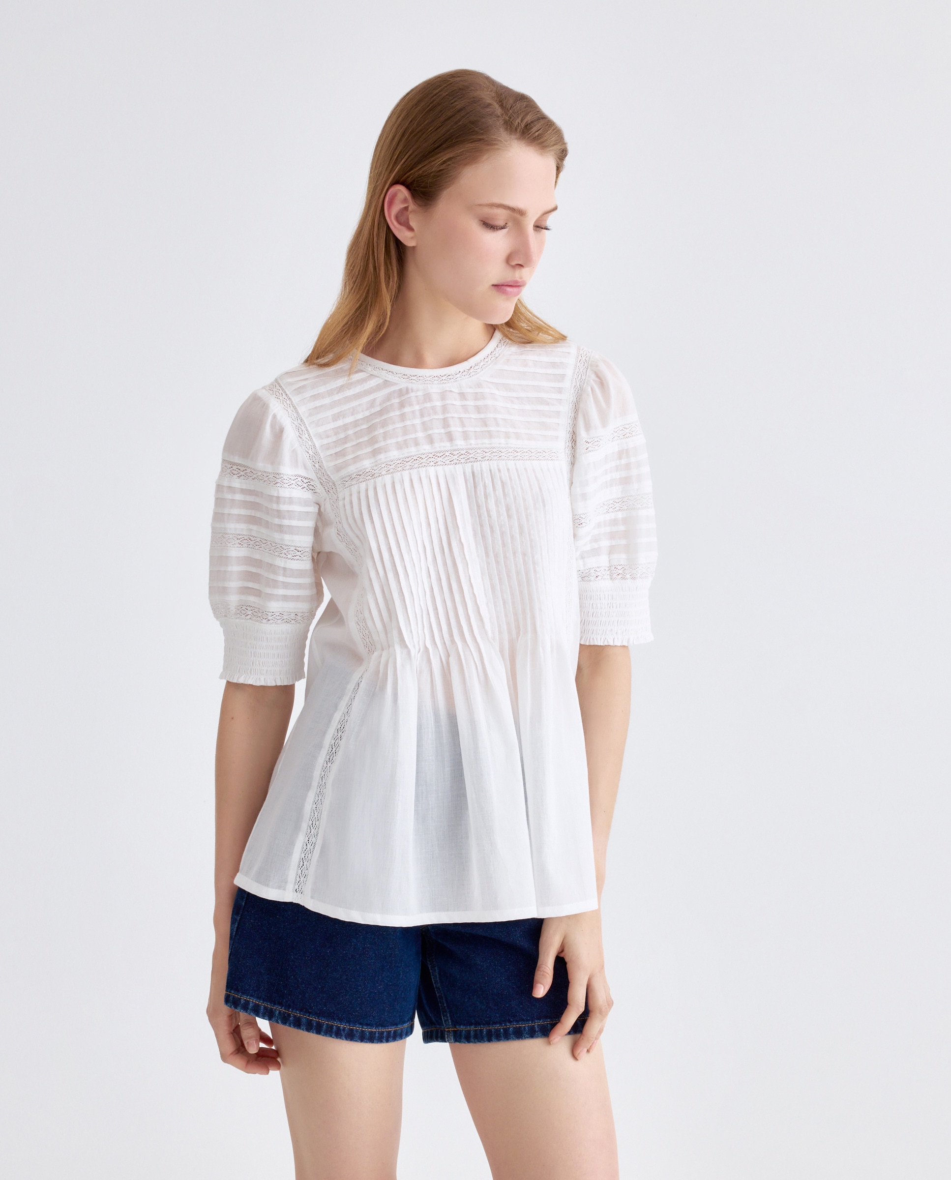 Imagen 0 de Blusa de mujer romántica