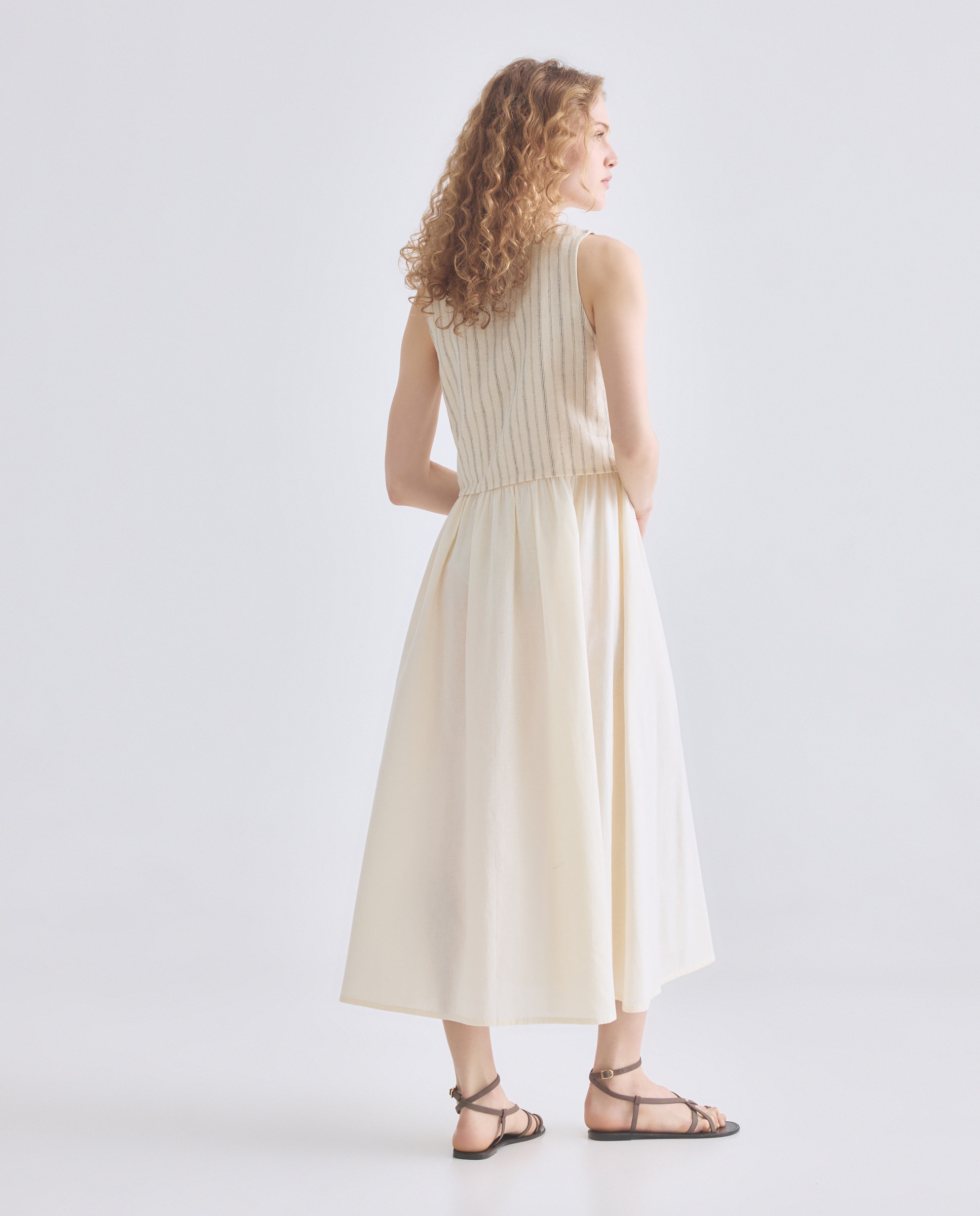 Vestido de mujer con chaleco 120 Crudo-3