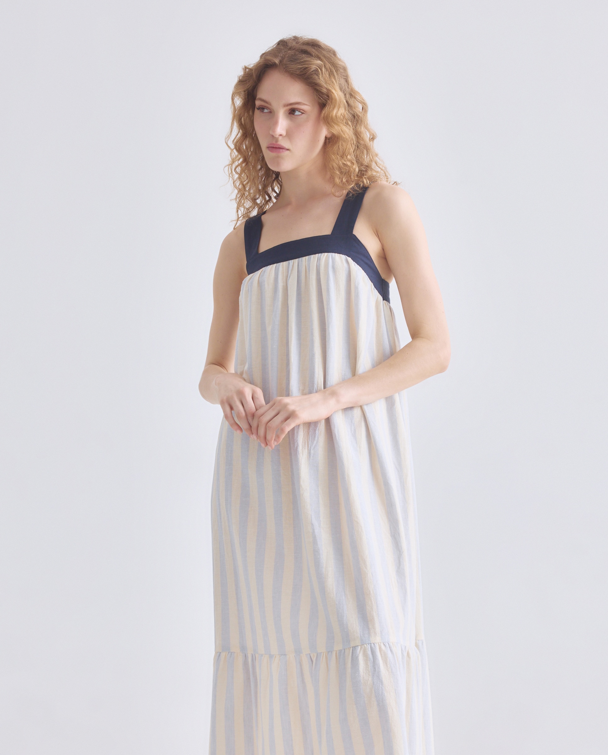 Vestido de mujer de rayas con tirantes a contraste Azul-2