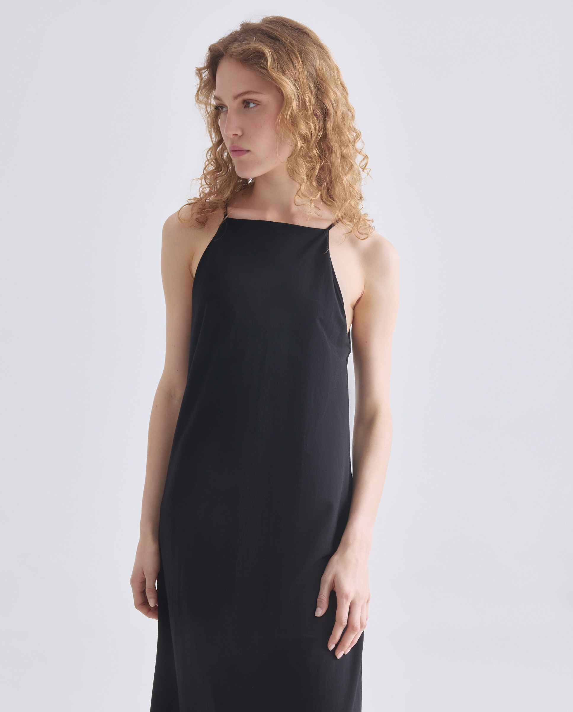 Vestido de mujer cuello halter tirante fino Negro-2