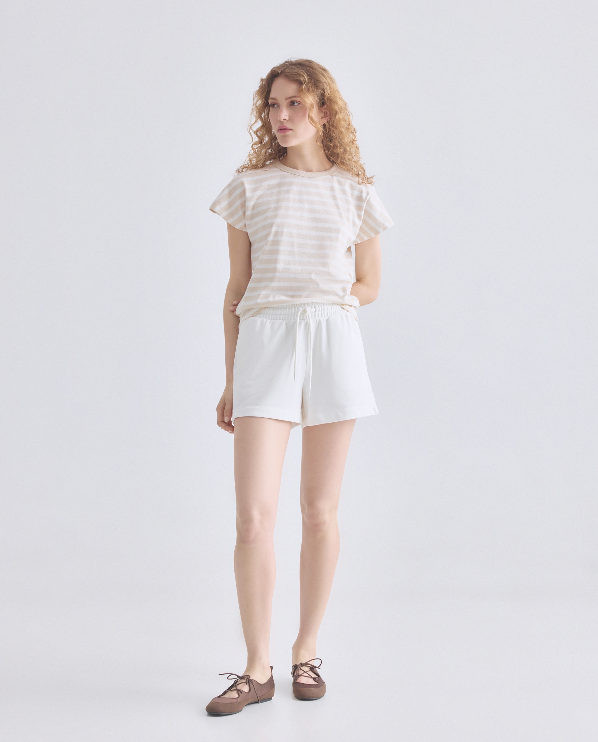 Camiseta básica de mujer cuello caja rayas Blanco-2