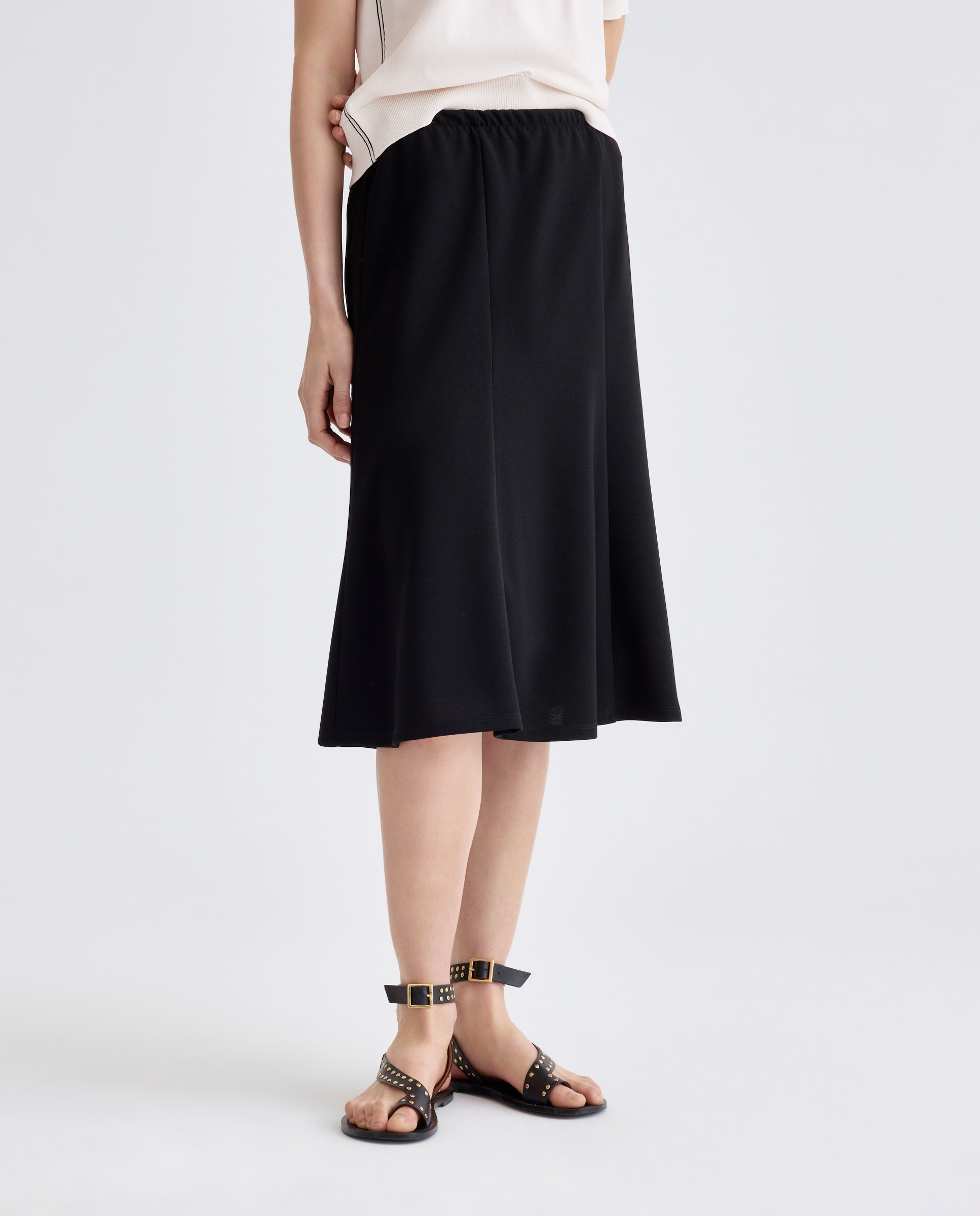 Saia Lisa com Cós Elástico Preto-2