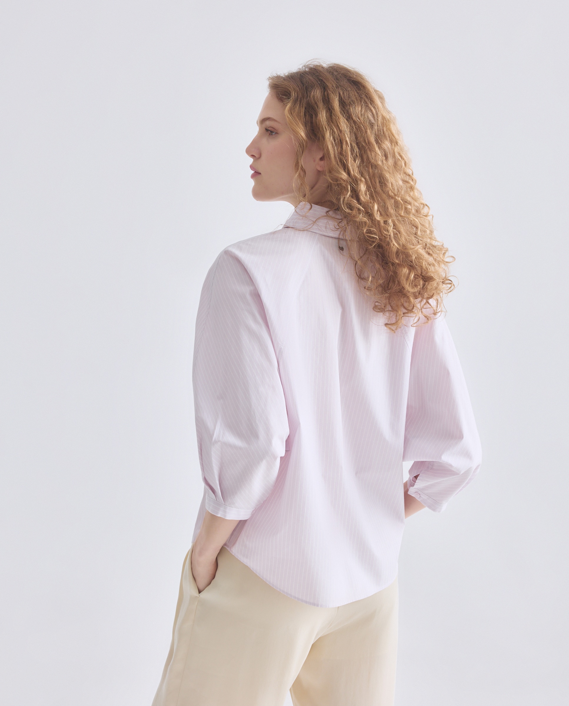 Camisa Relaxed com Mangas de Kimono. Roxo-3