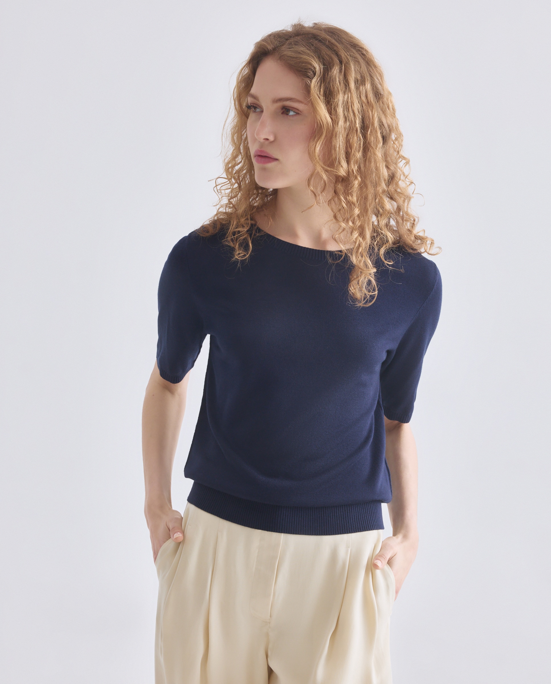 Camisola de Malha com Manga Curta e Decote Redondo Azul-1