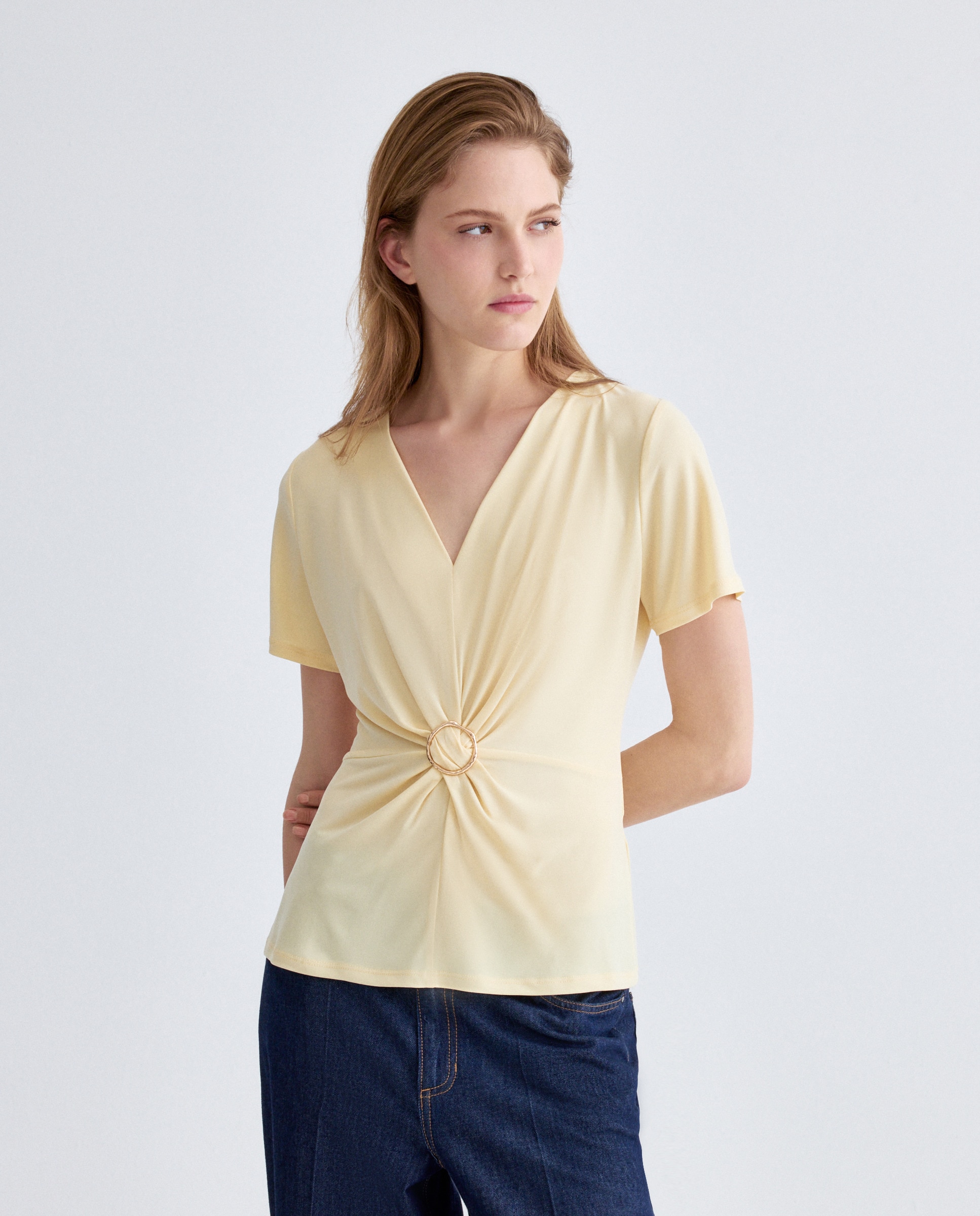 Imagem 0 de T-shirt lisa de mulher com manga curta