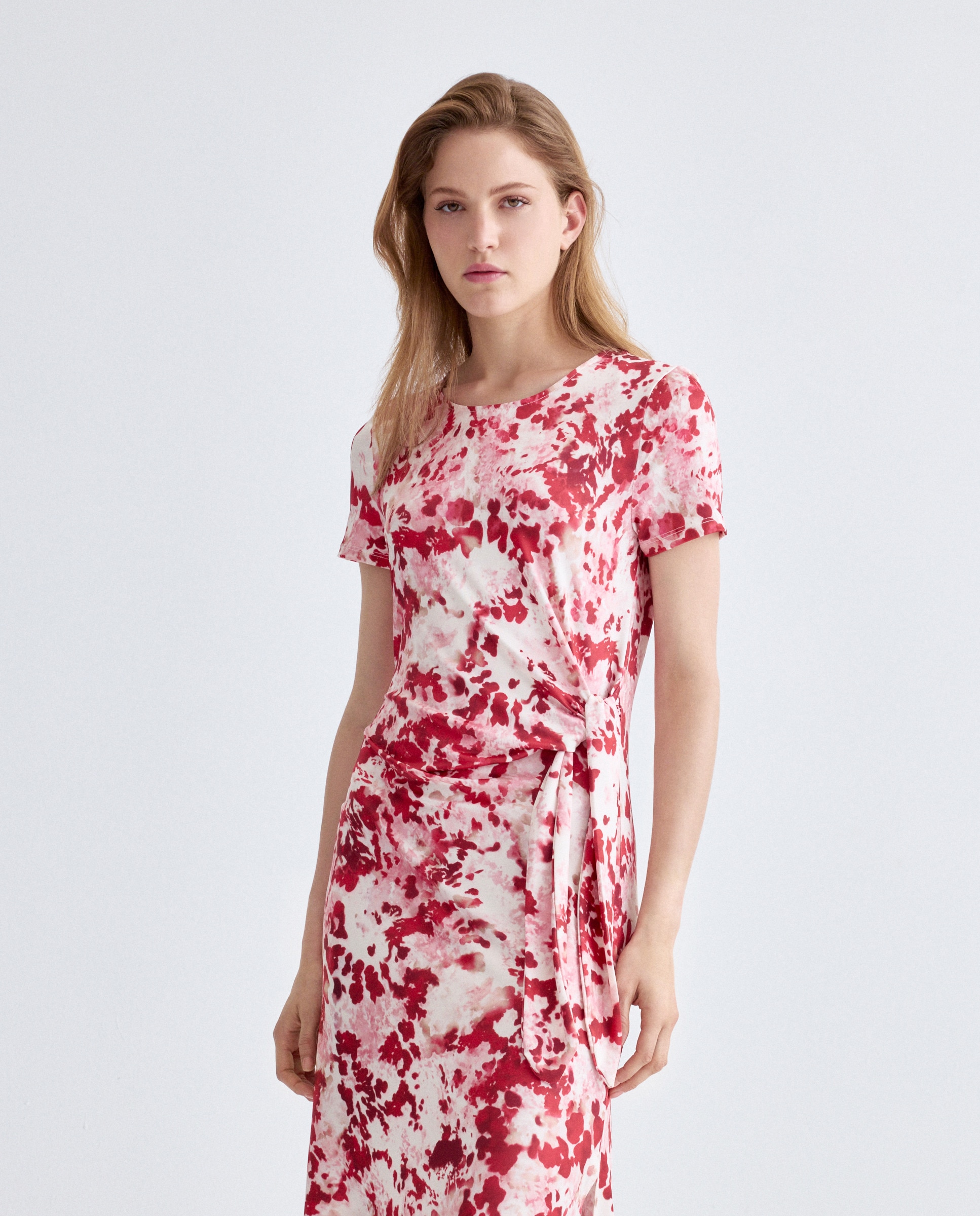 Imagem 0 de Vestido estampado com manga curta