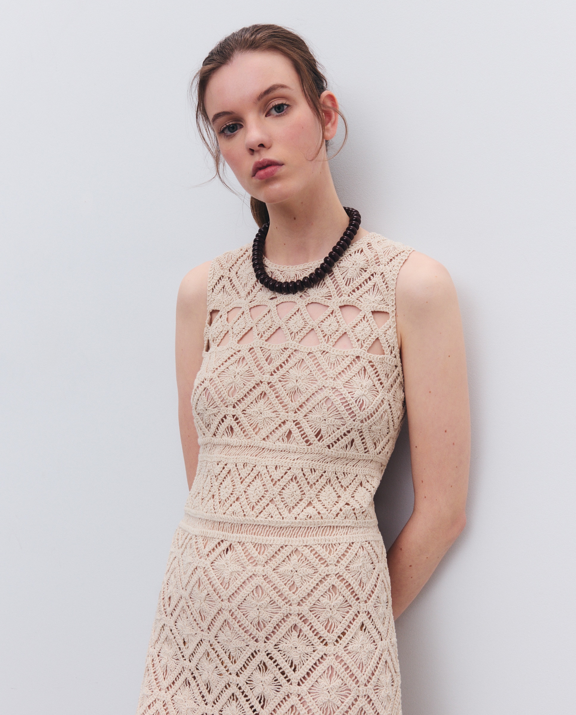 Vestido Curto sem Mangas de Crochet 120 Cru-2