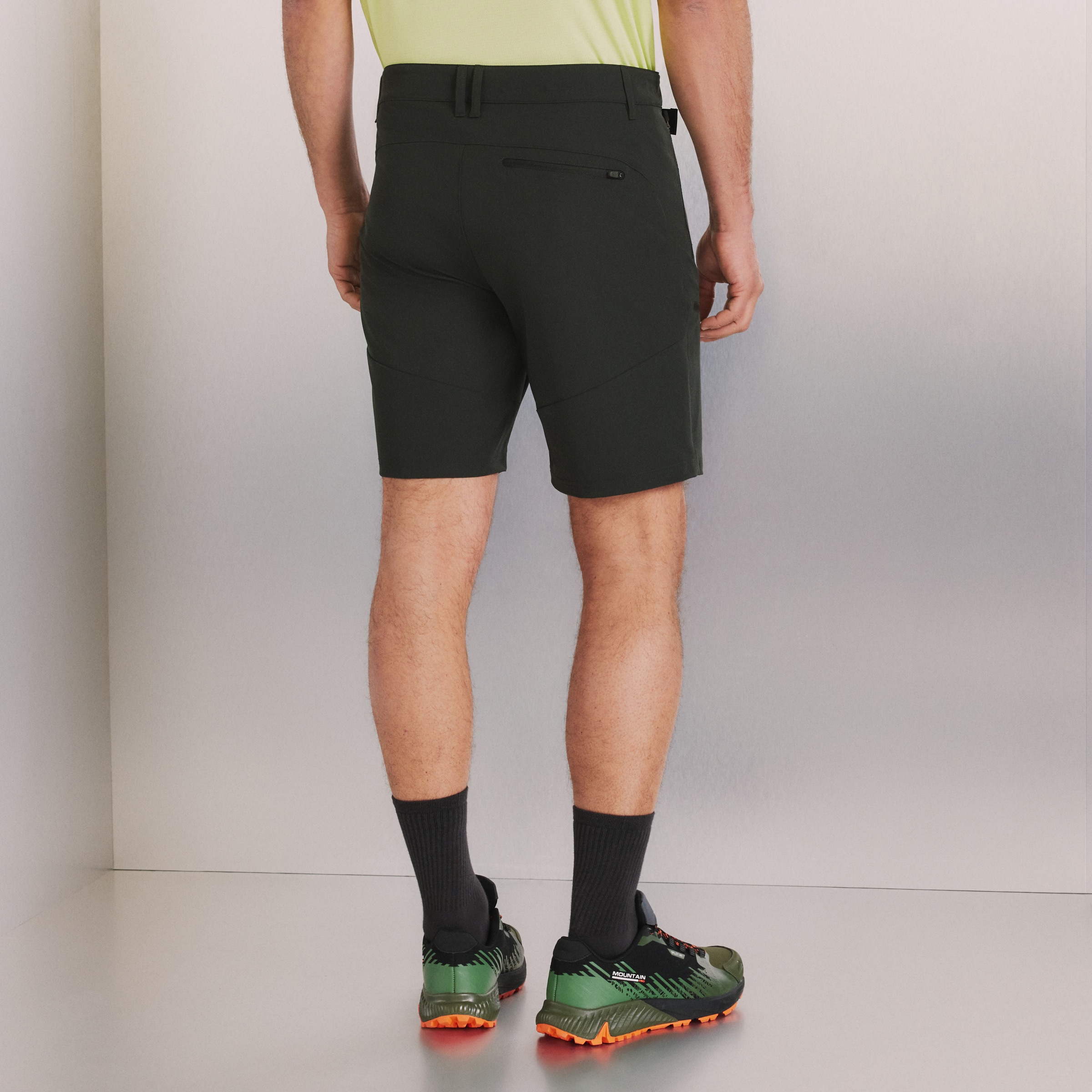 Bermudas de Montanha de Homem Verde-escuro-3