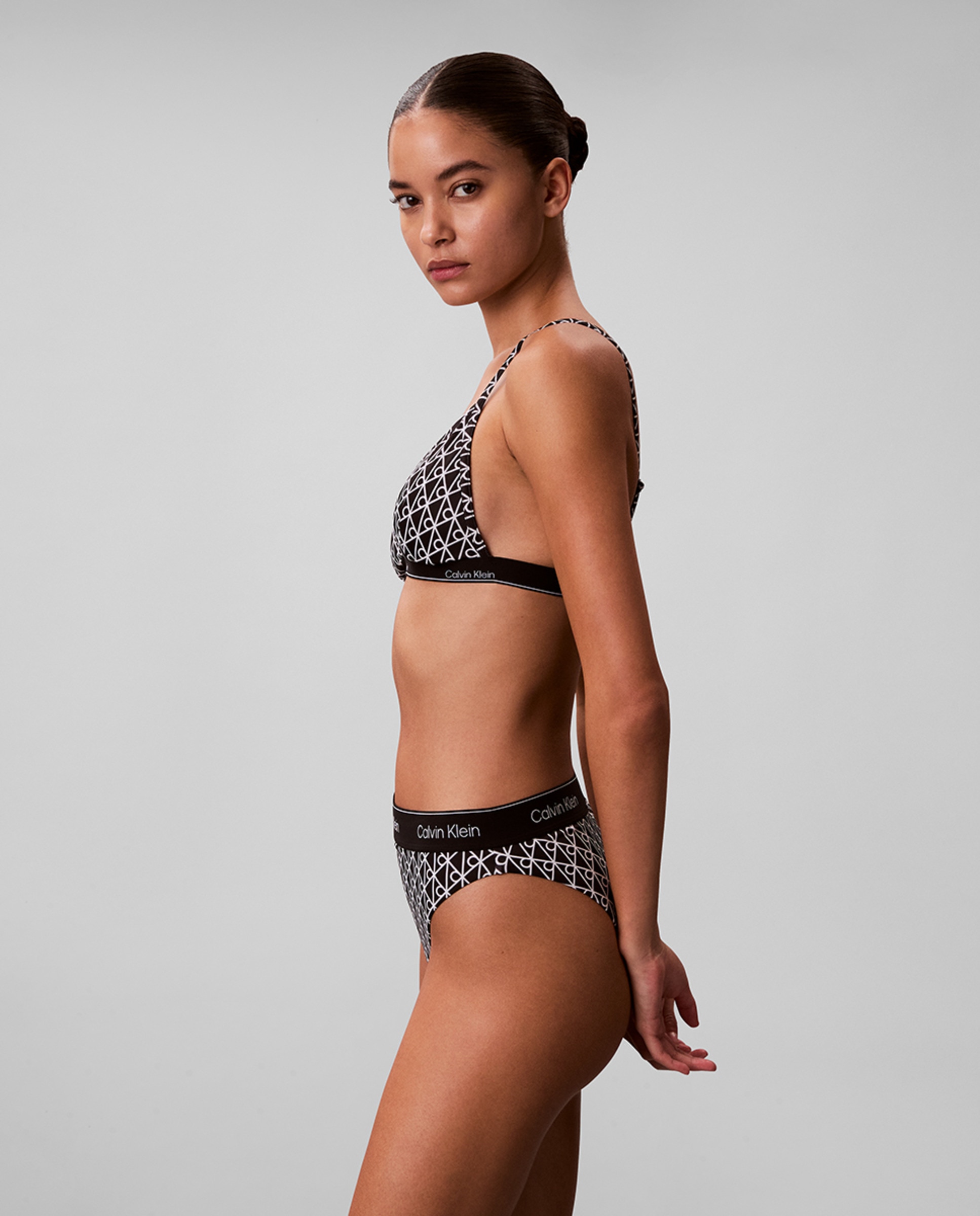 Parte de Cima de Biquíni Triangular Branco-4