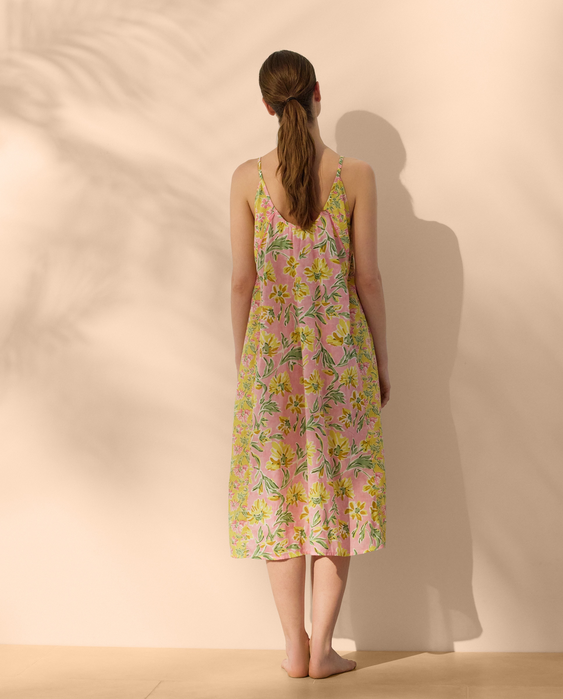 Camisa de Dormir Midi com Estampado Floral e Alças Multicolor-3