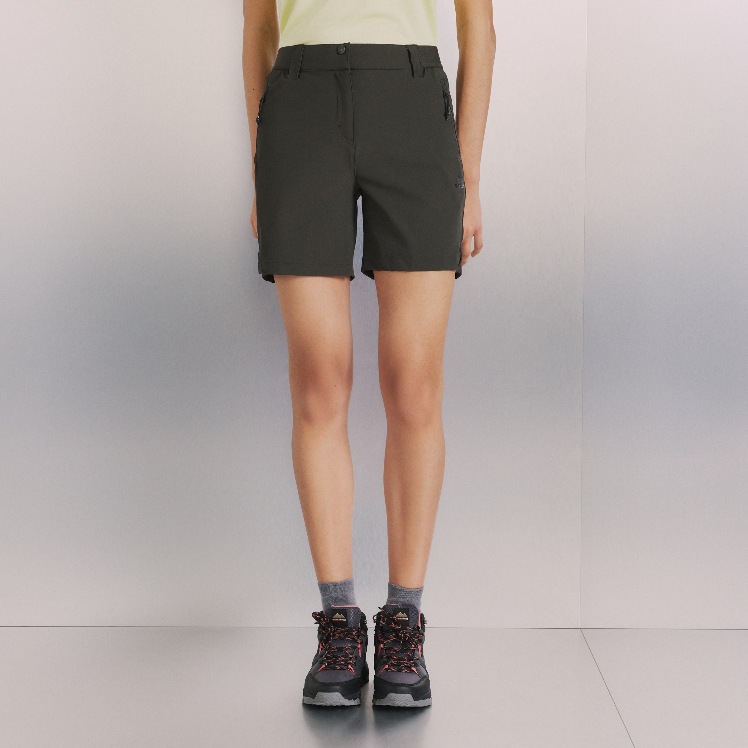 Bermudas de Montanha de Mulher Verde-escuro-2