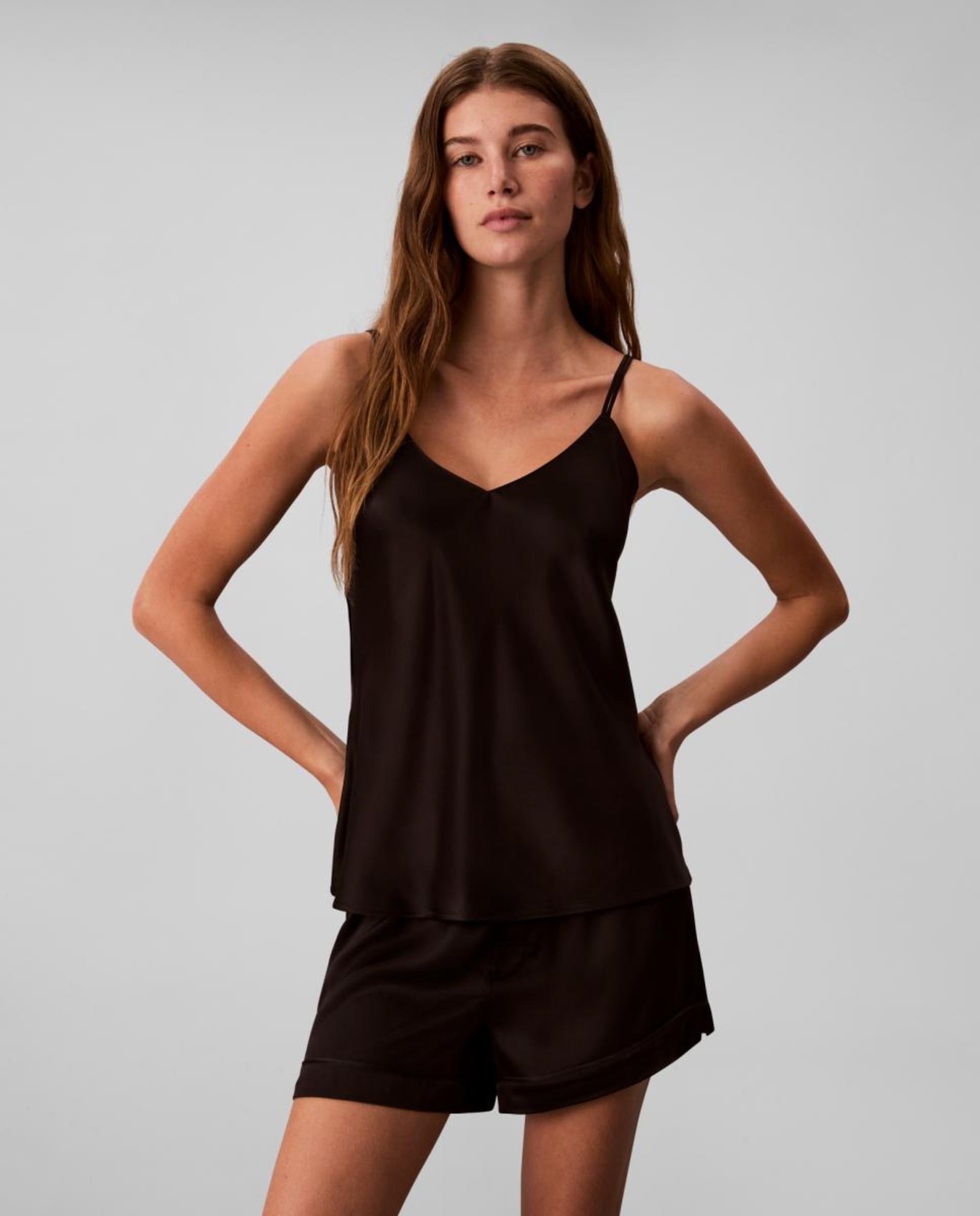Imagen 2 de Top satinado de pijama SATIN SHEEN - Calvin Klein - Negro Negro