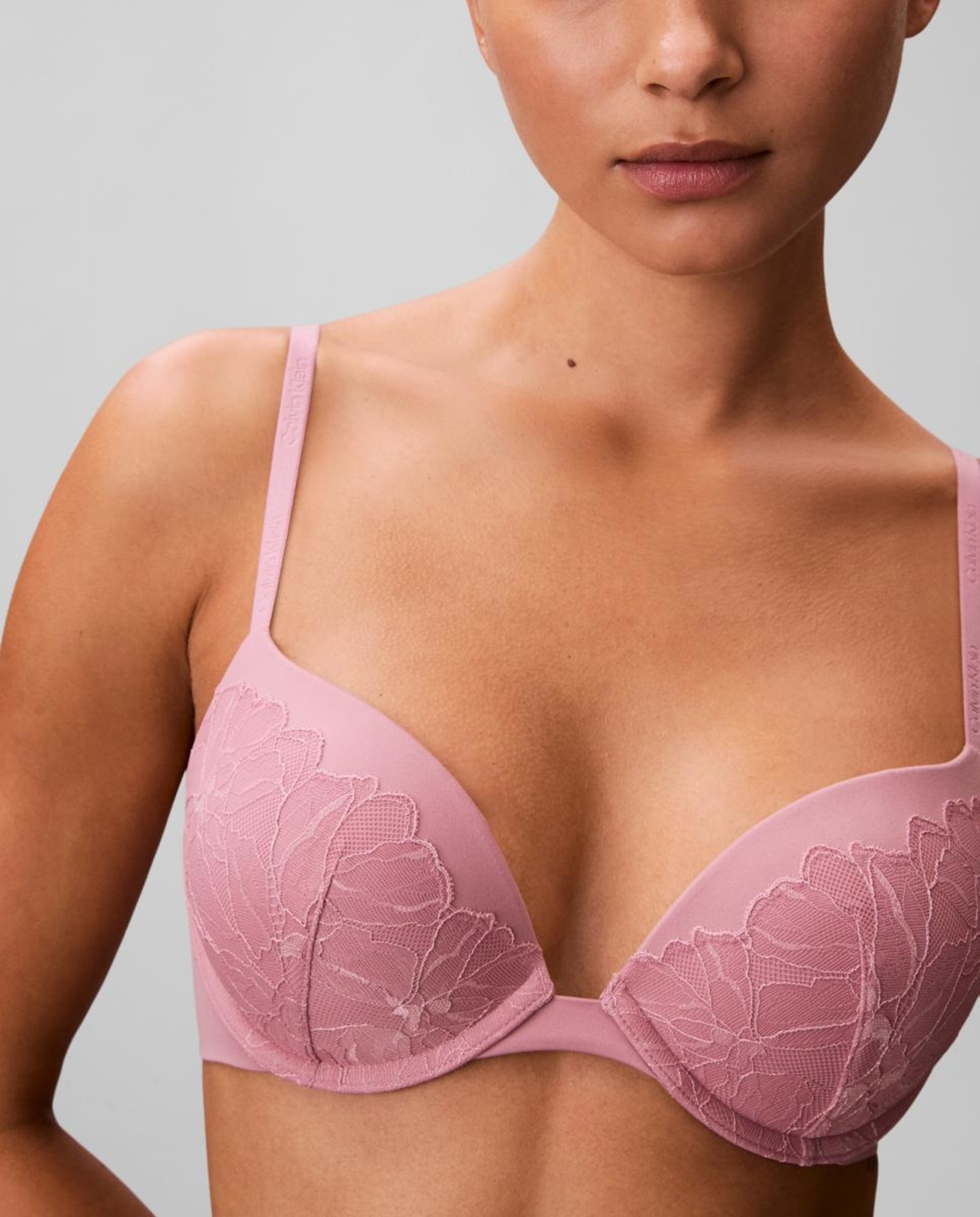 Imagem 0 de Soutien Decotado com Push-Up Perfectly Fit Lace