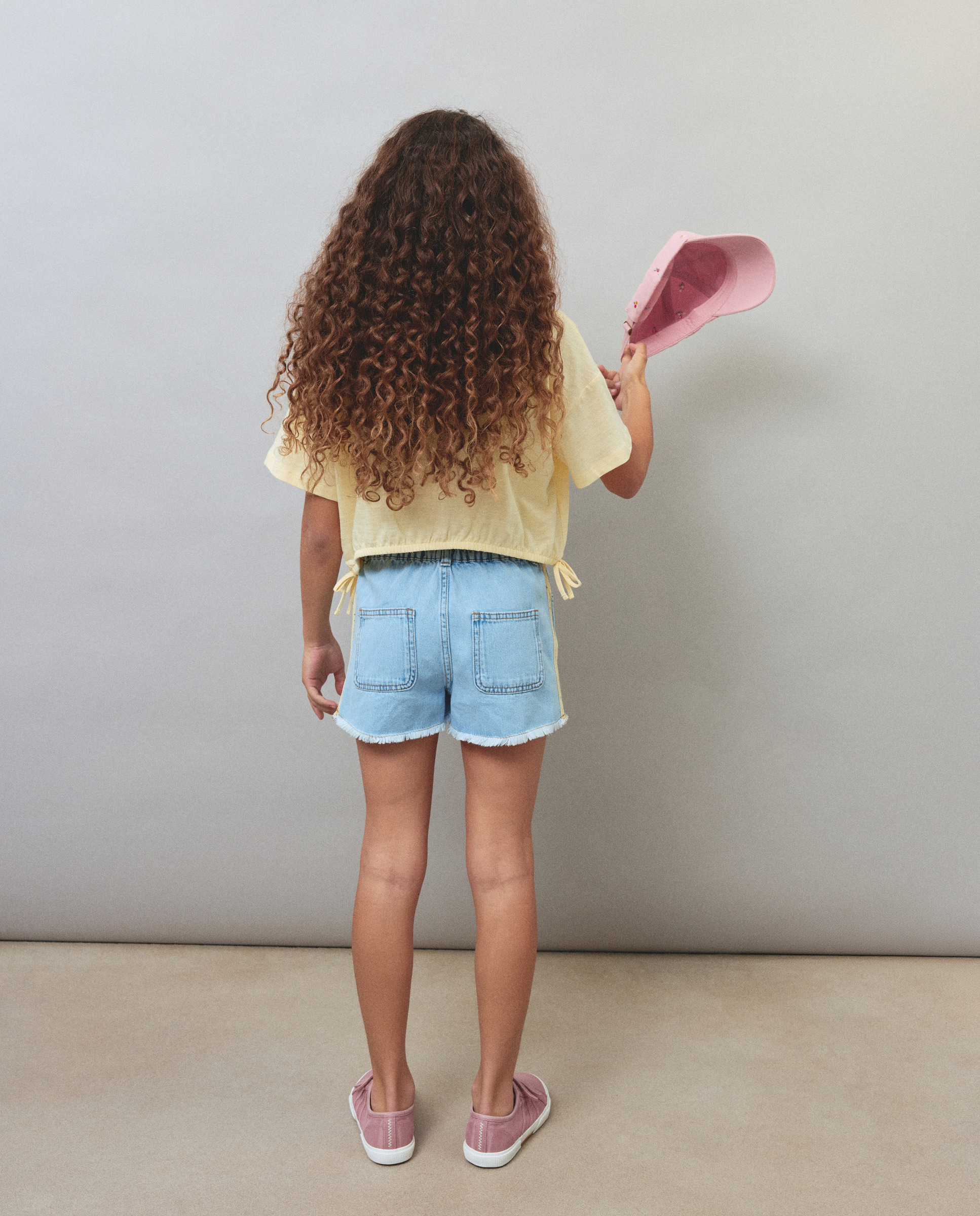 T-shirt com Estampado Snoopy e Manga Curta Amarelo-3