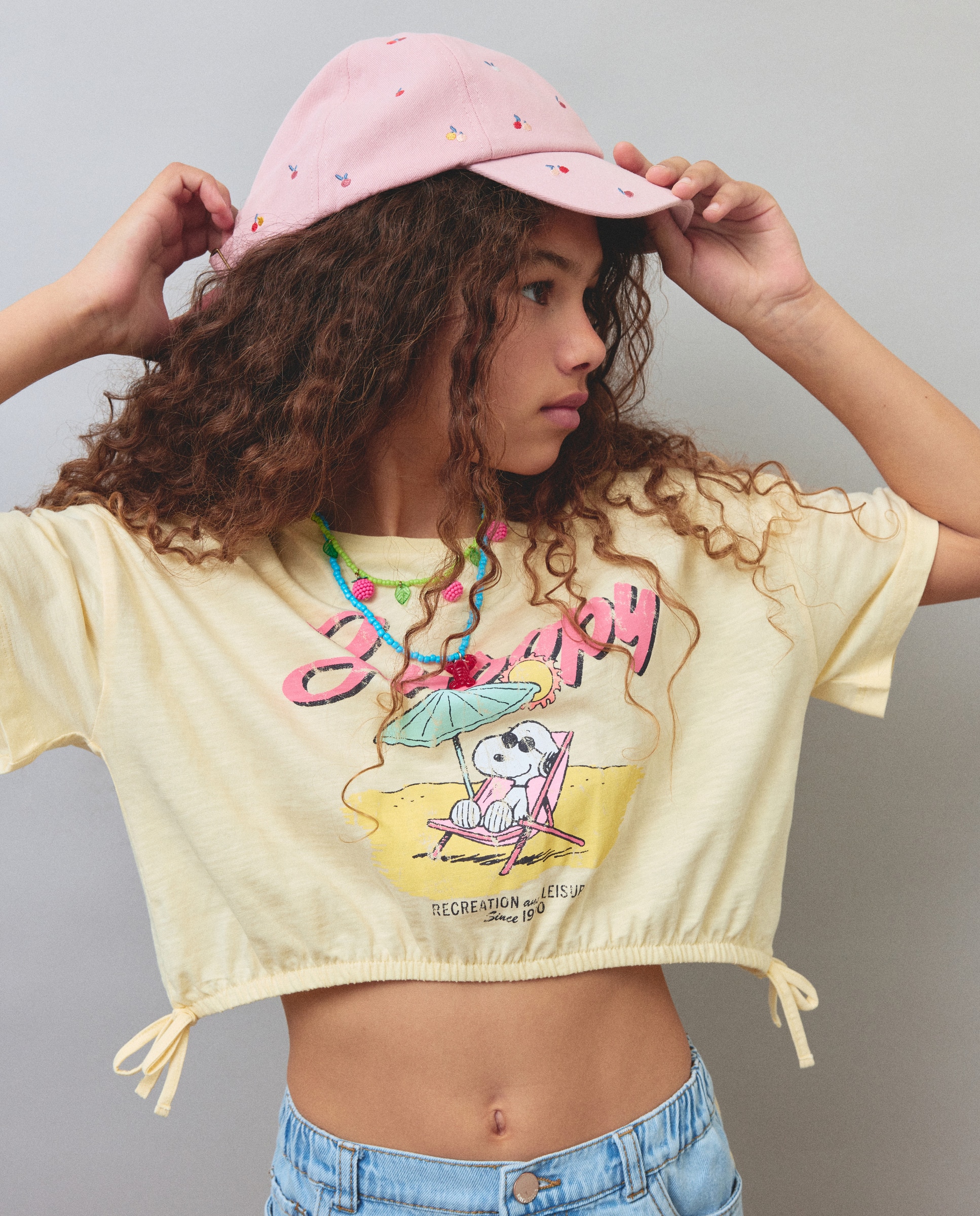 T-shirt com Estampado Snoopy e Manga Curta Amarelo-1