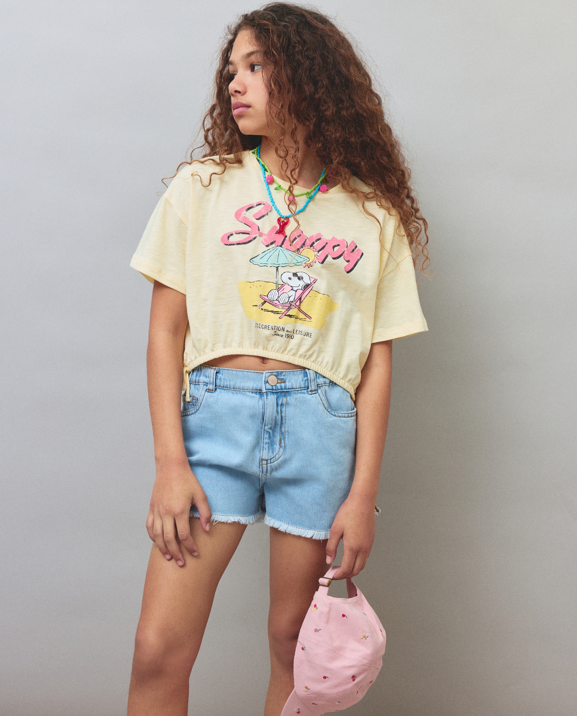 T-shirt com Estampado Snoopy e Manga Curta Amarelo-2