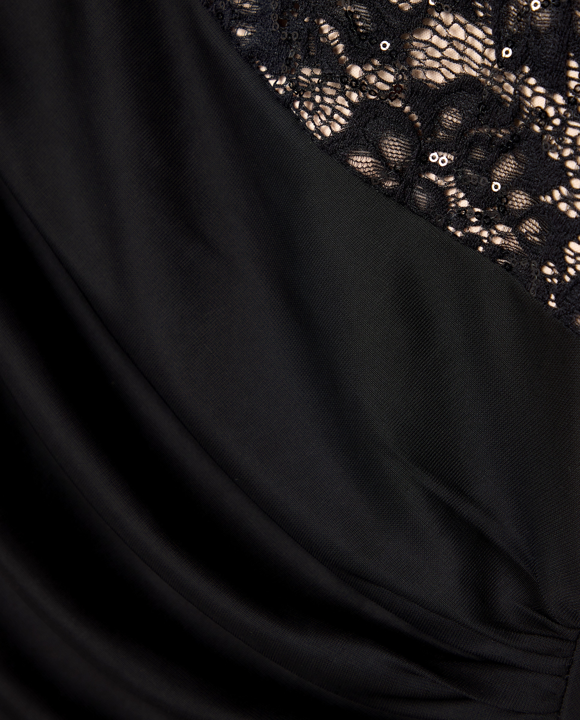 Vestido Comprido de Malha com Costas de Renda Preto-6