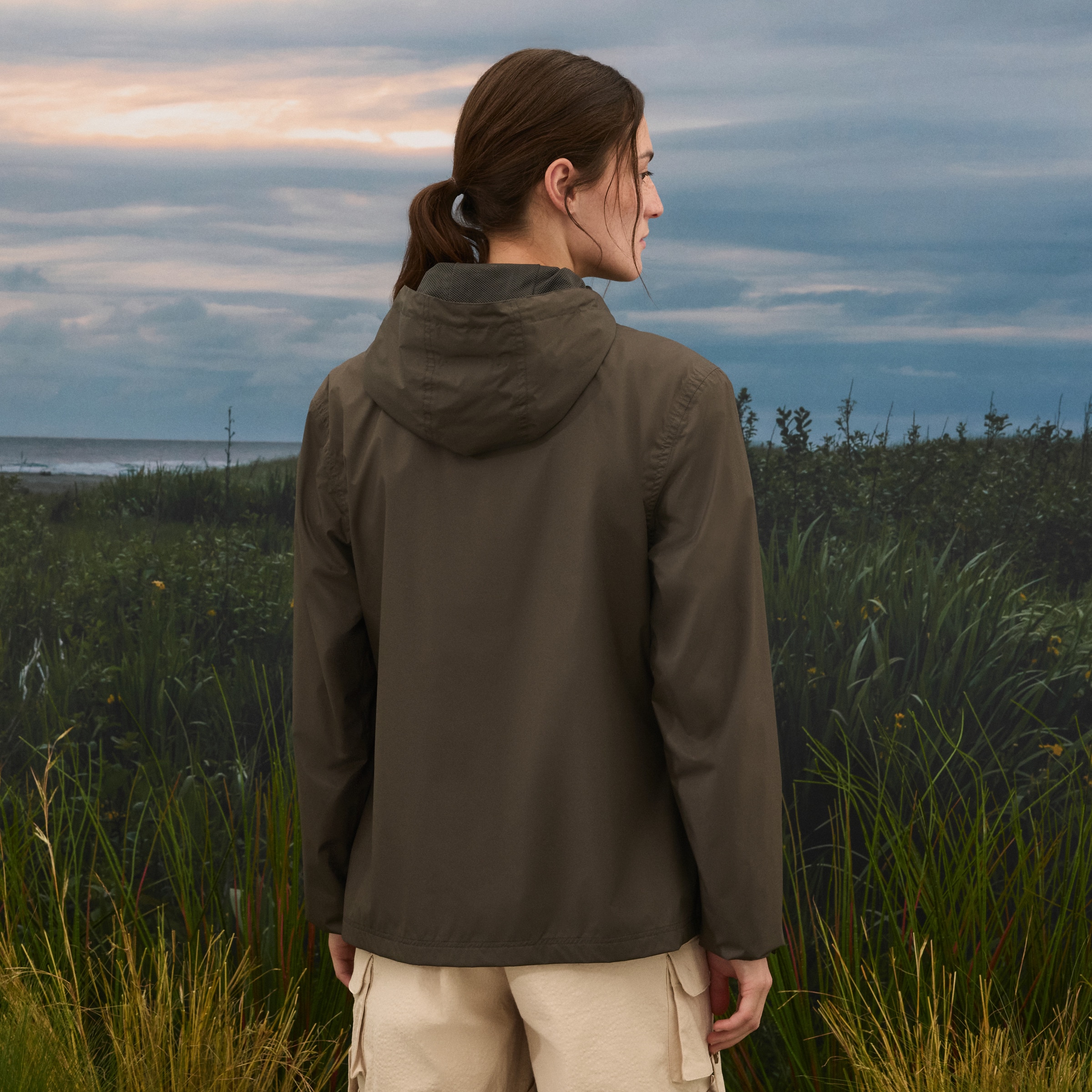 Impermeável de Mulher Caqui-3