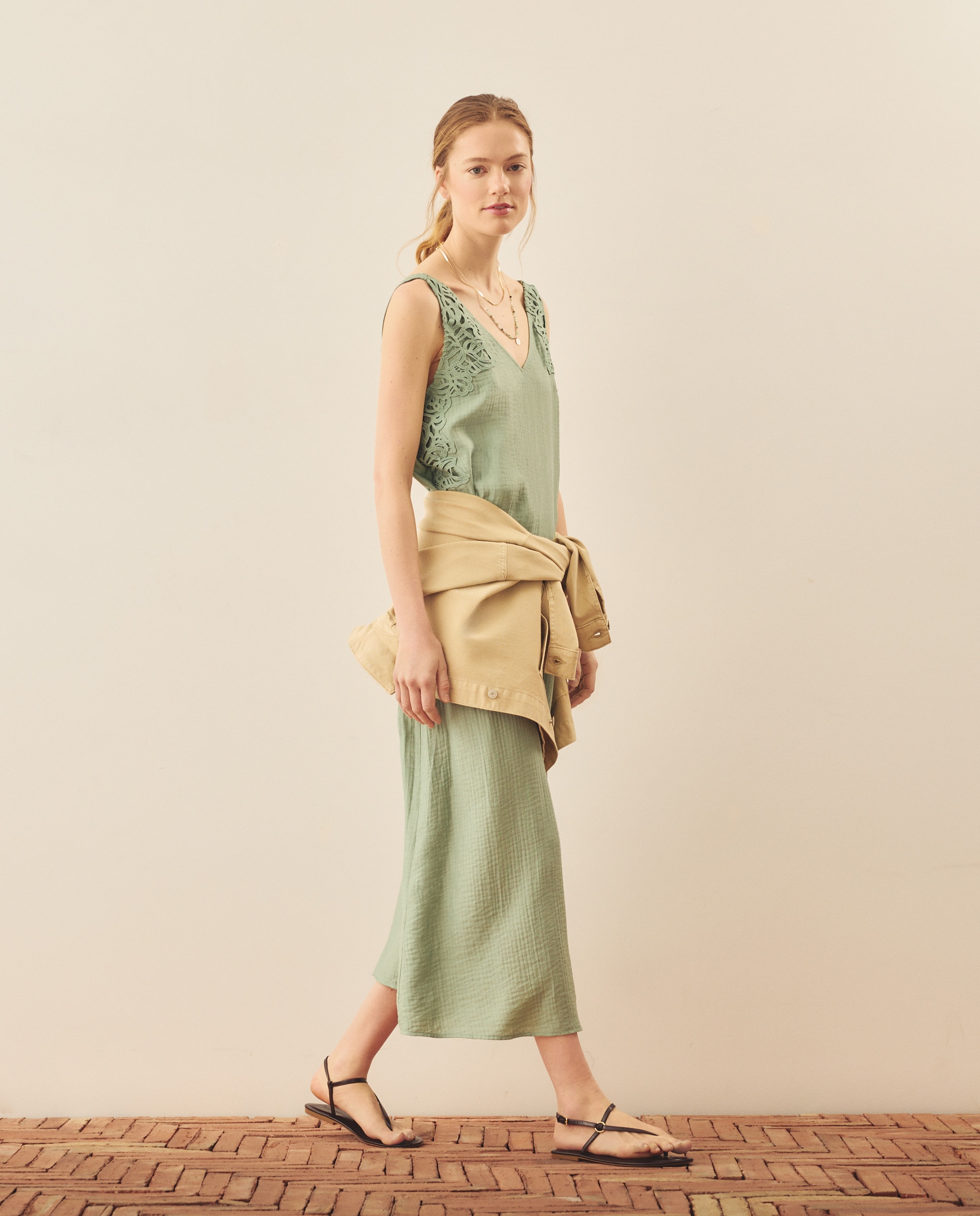 Imagem 0 de Vestido Comprido com Decote Halter