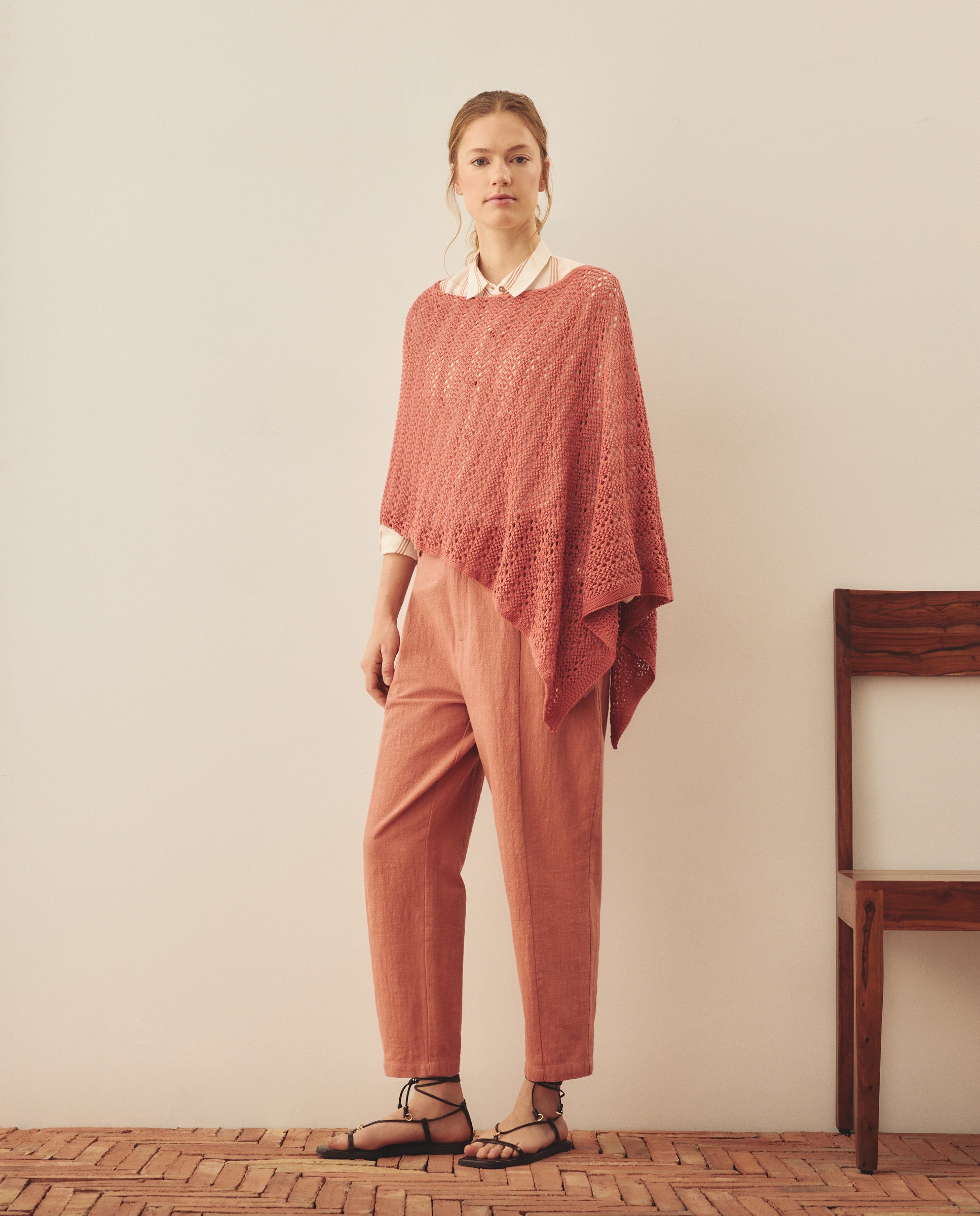 Capa Rendilhada de Tricot 230 Rosa Escuro-4
