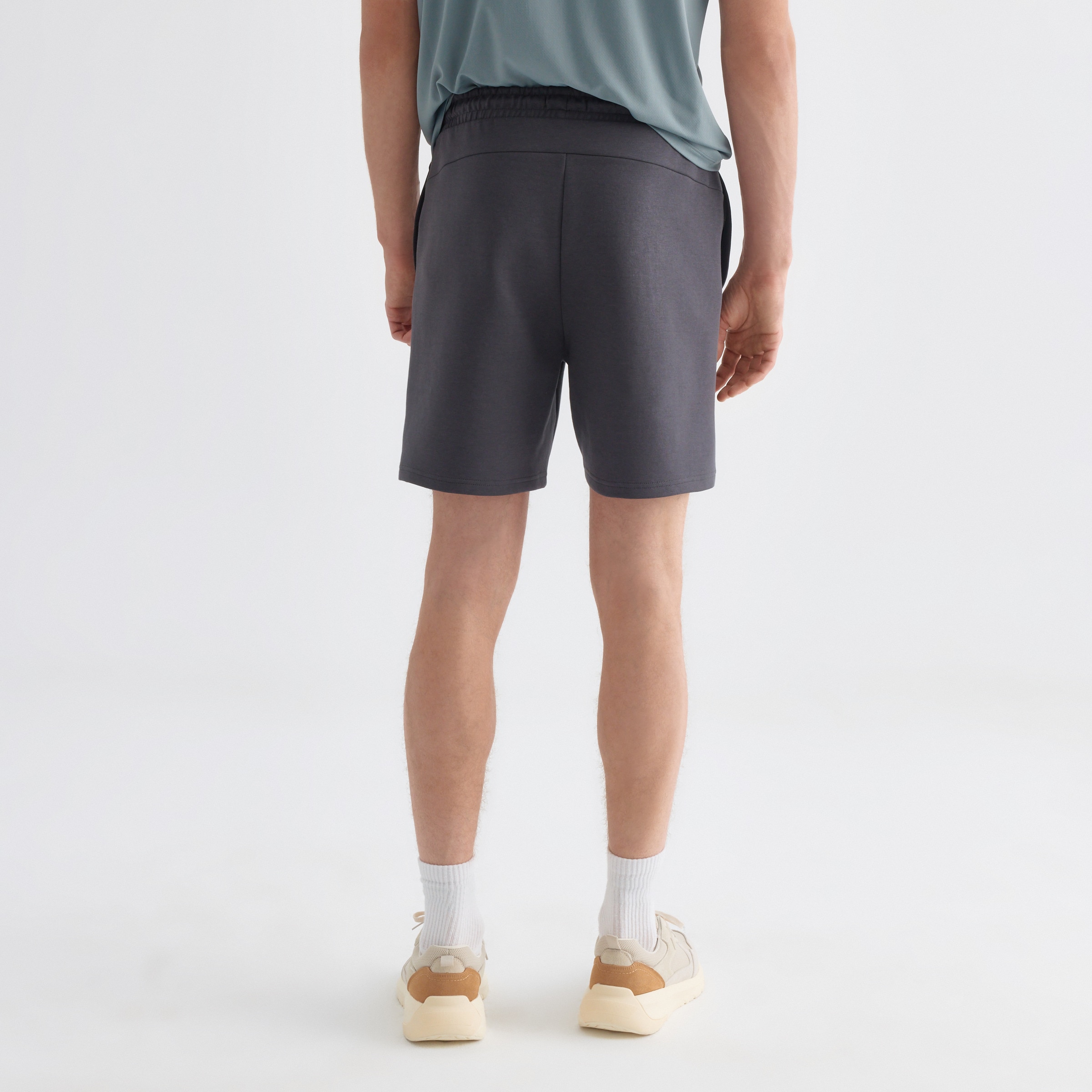 Pantalón Corto Interlock Hombre 830 Antracita-3