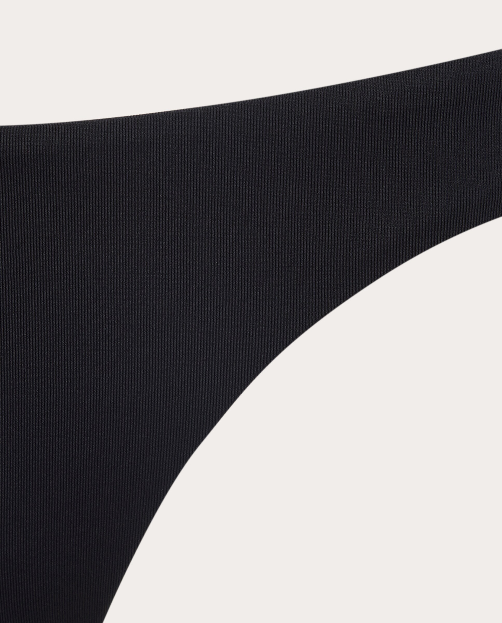 Tanga Barcelona Preto-3