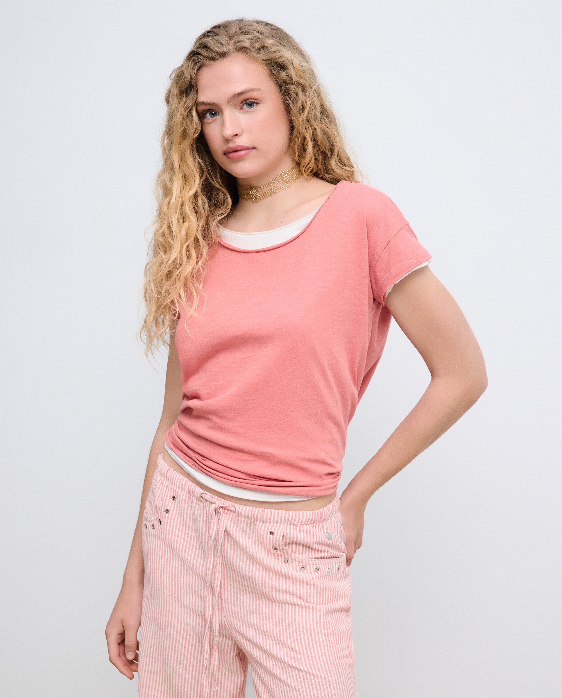 Camiseta de mujer con cuello olla lisa flame - Green Coast - 650 Melocotón 650 Melocotón-1