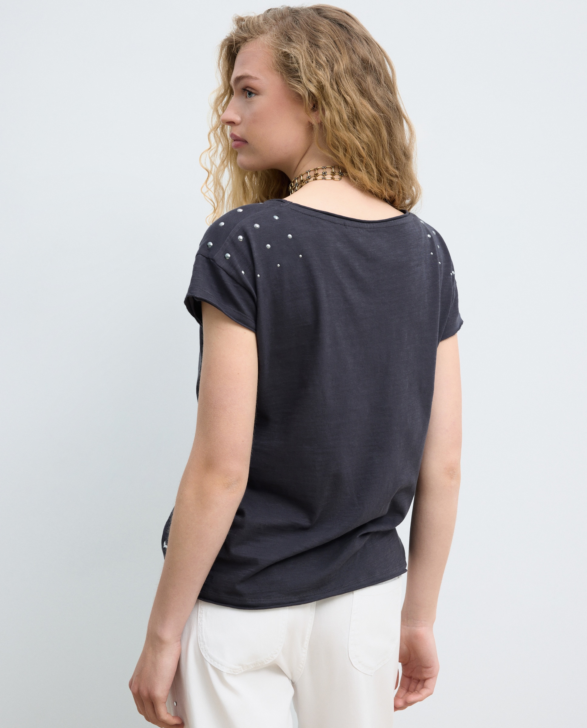 T-shirt com Decote em Onda e Tachas 830 Antracite-3