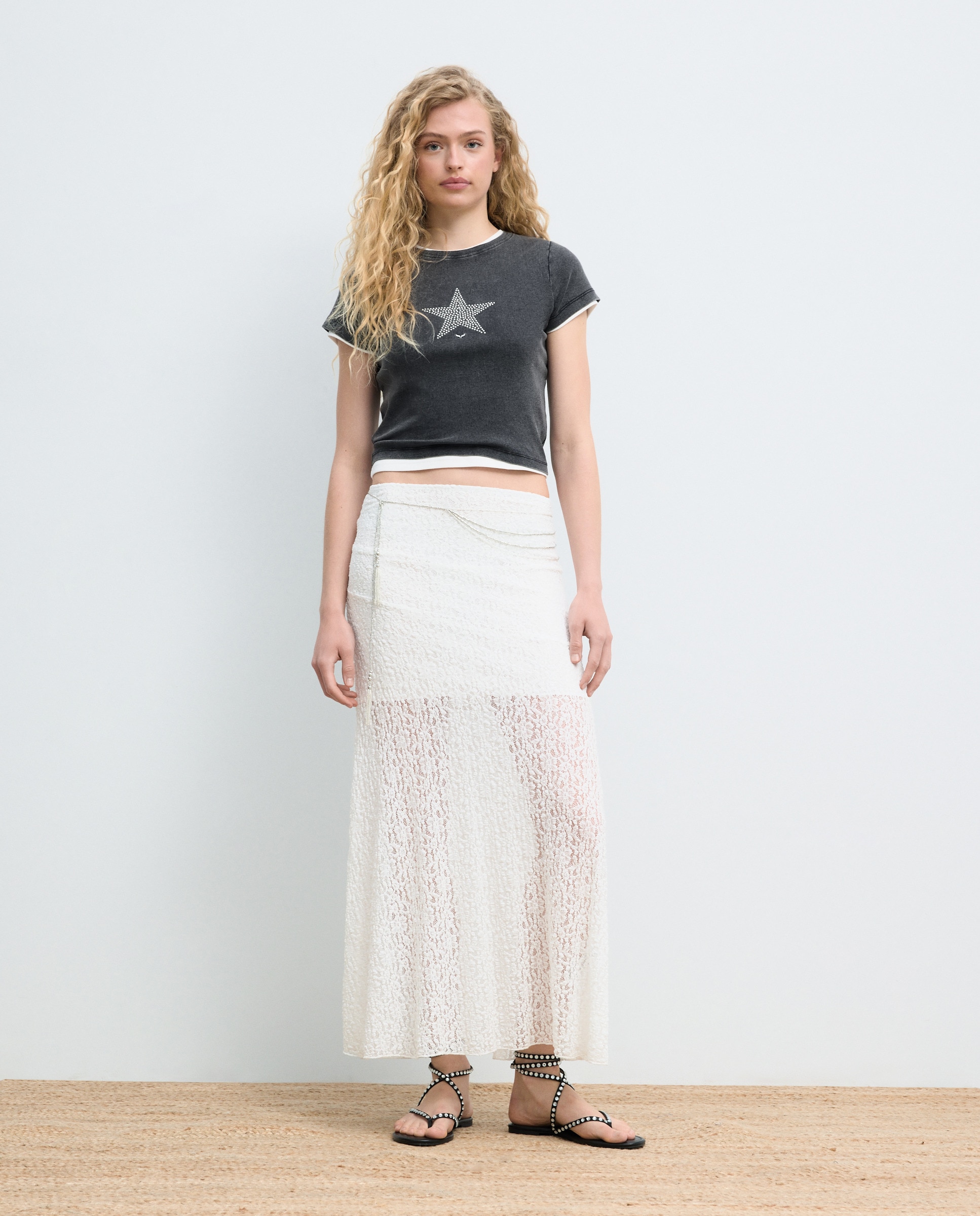 T-shirt com Lavagem, Estrelas e Tachas 830 Antracite-2