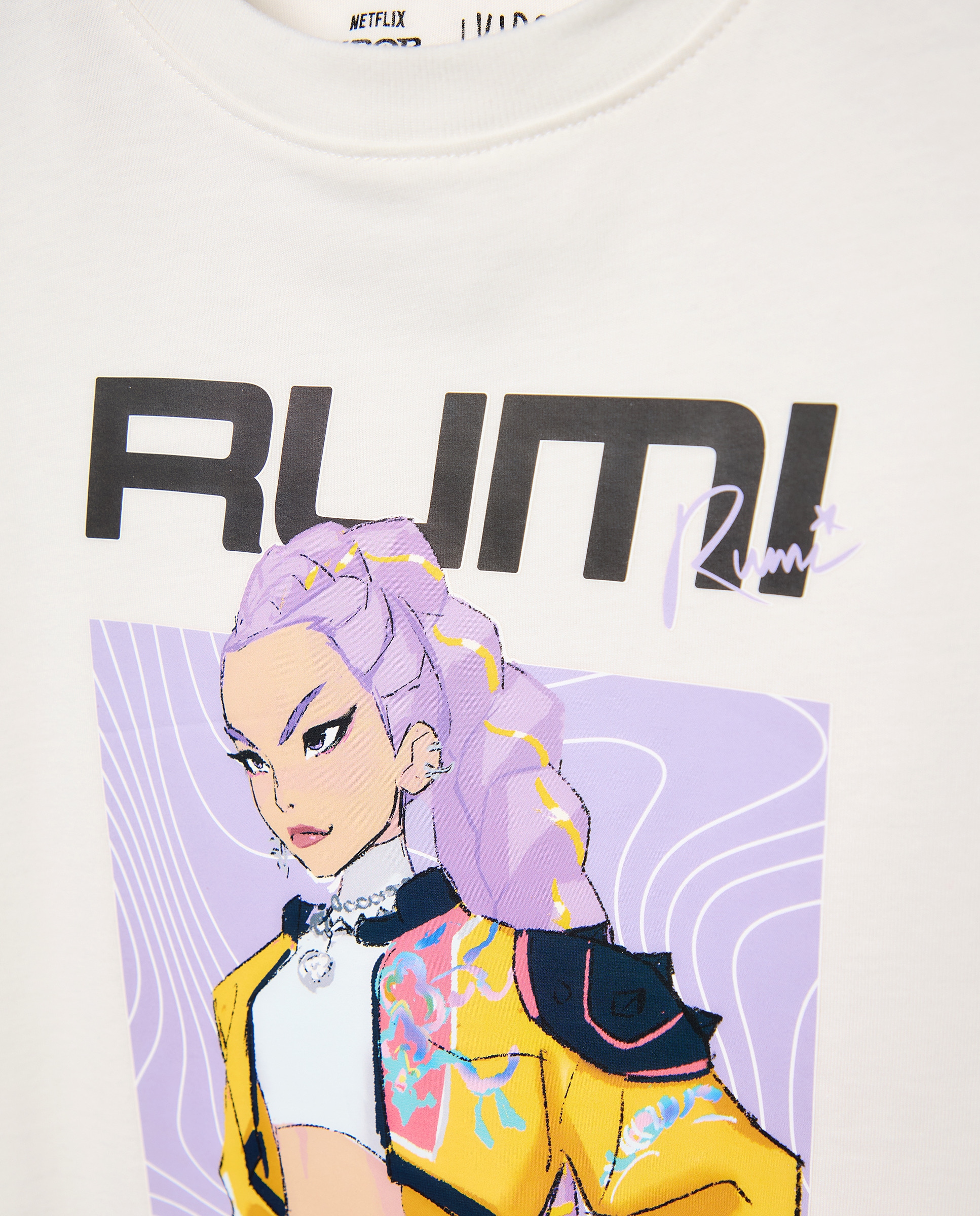 T-shirt de Manga Curta com Estampado Posicional KPOP no Peito "Rumi" Kids El Corte Inglés Branco-6